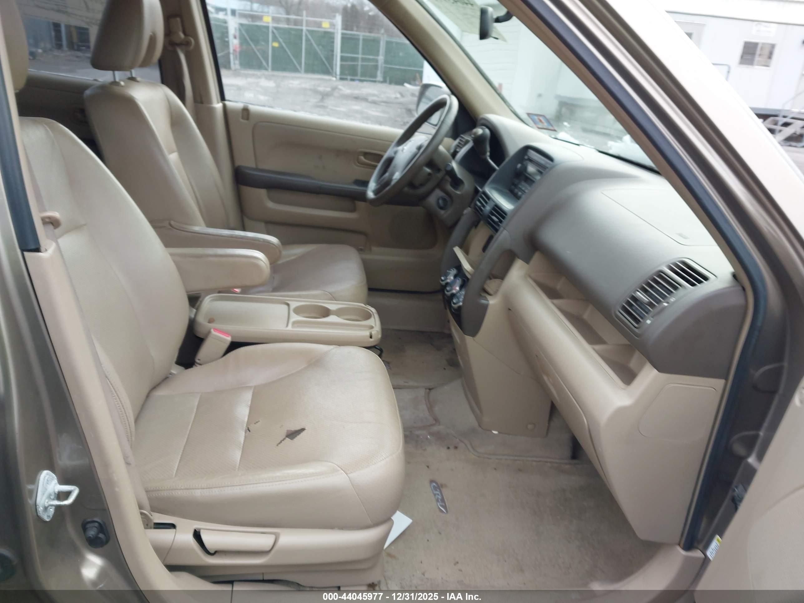 HONDA CR-V image 5