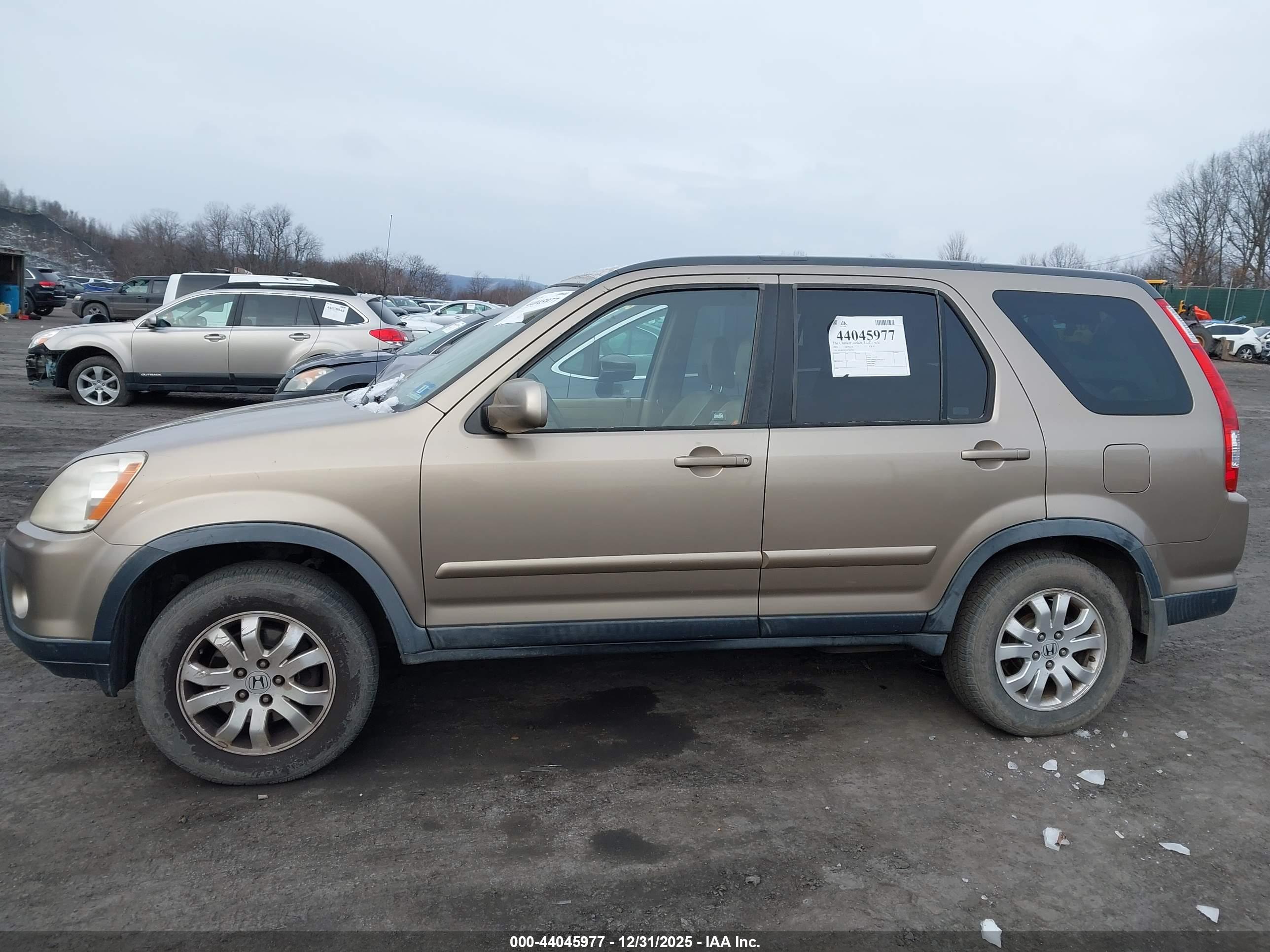 HONDA CR-V image 6