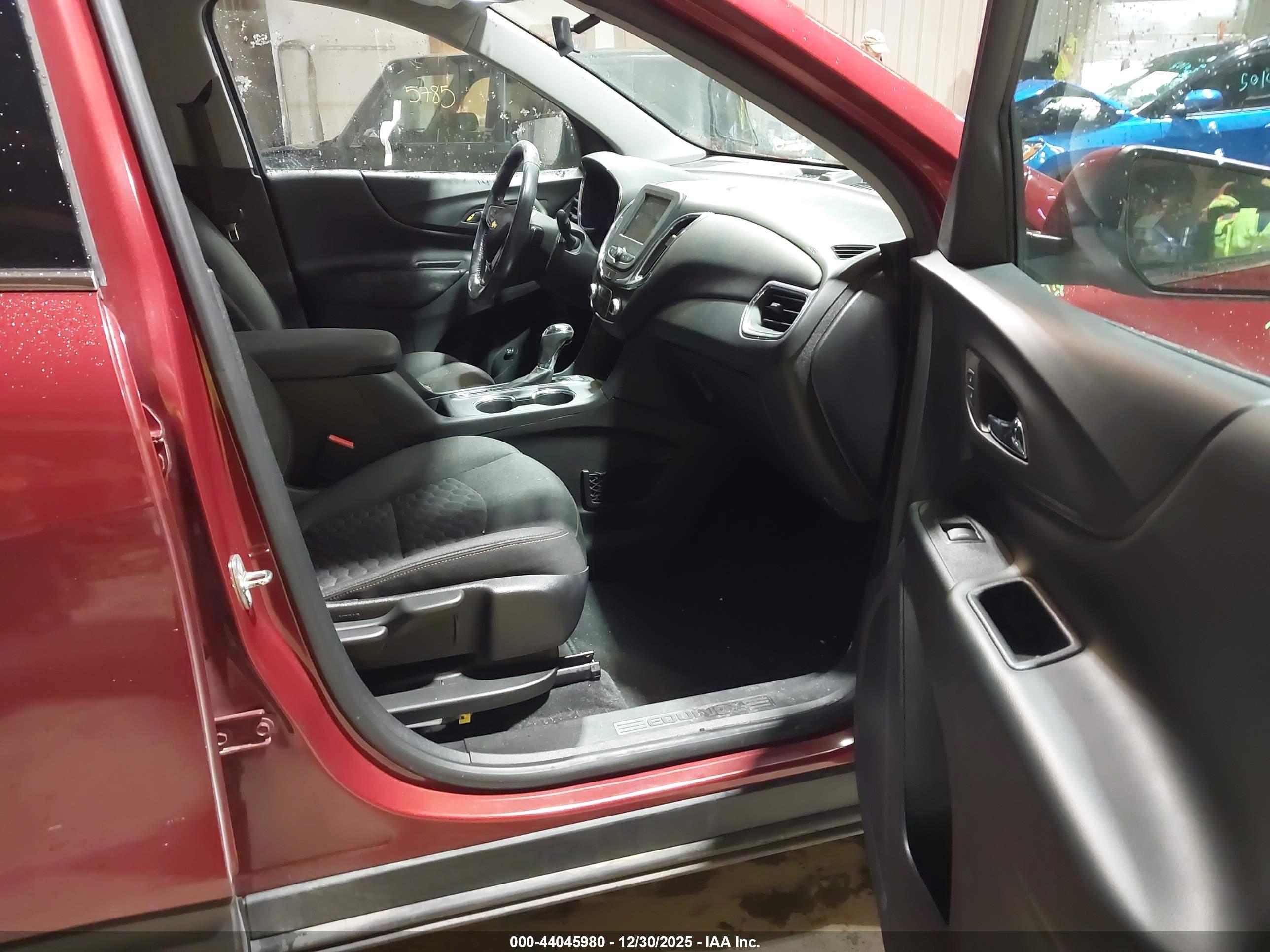 CHEVROLET EQUINOX image 5