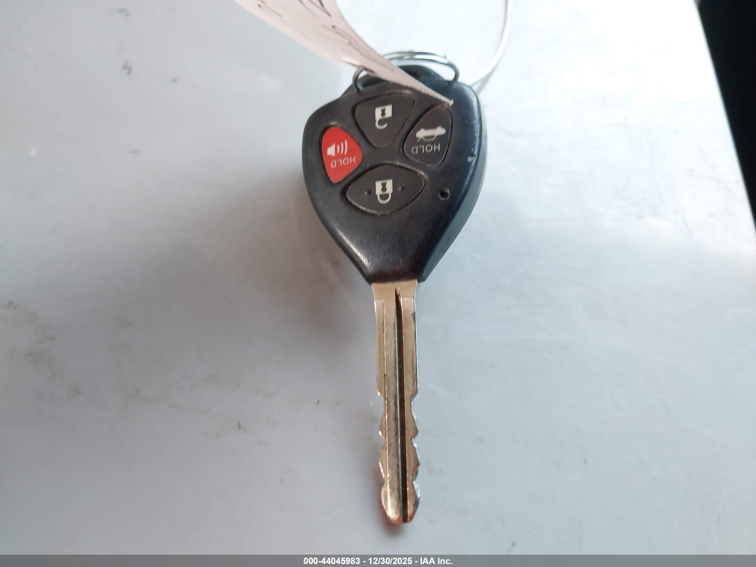 TOYOTA COROLLA image 11
