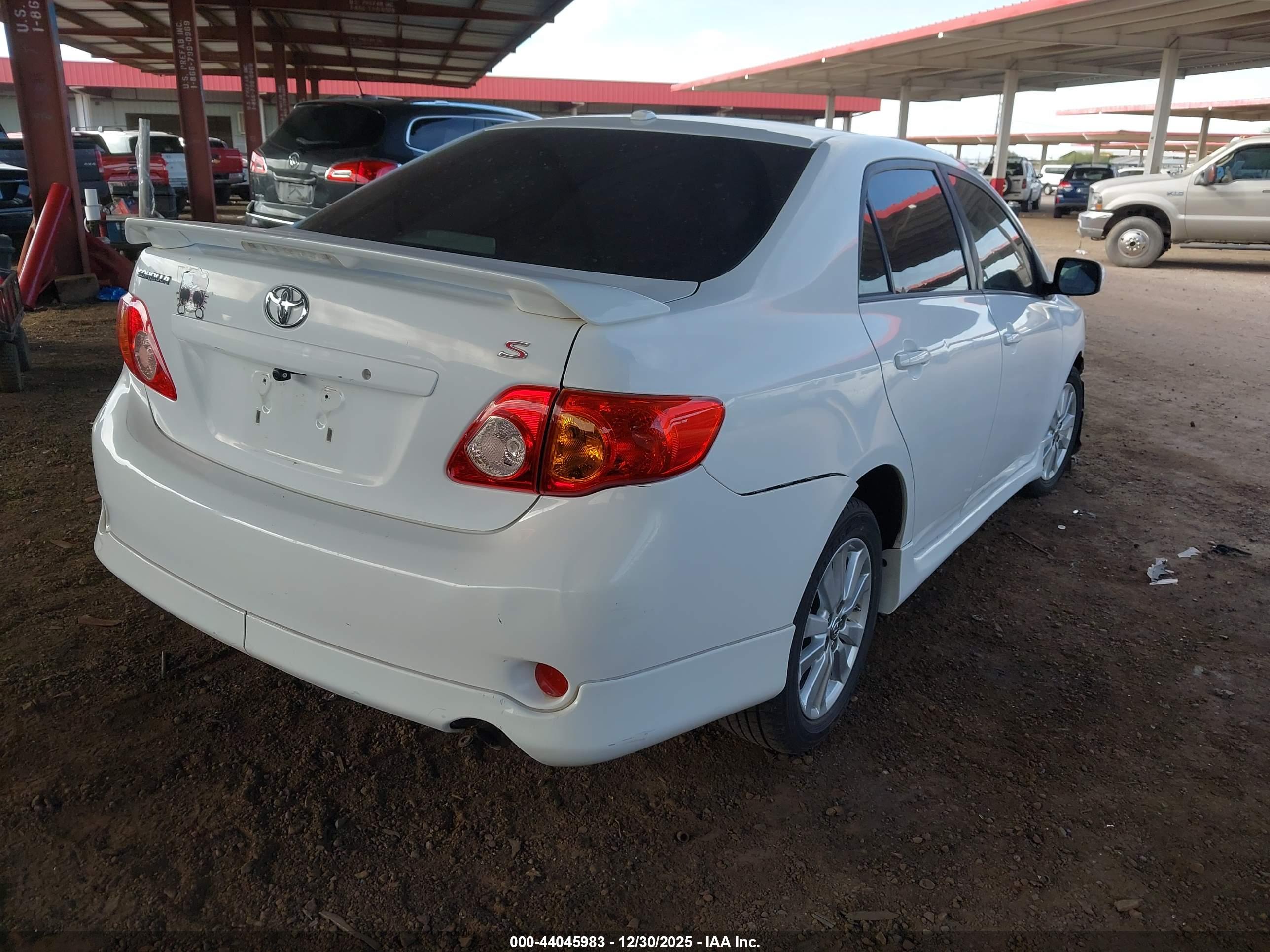 TOYOTA COROLLA image 4