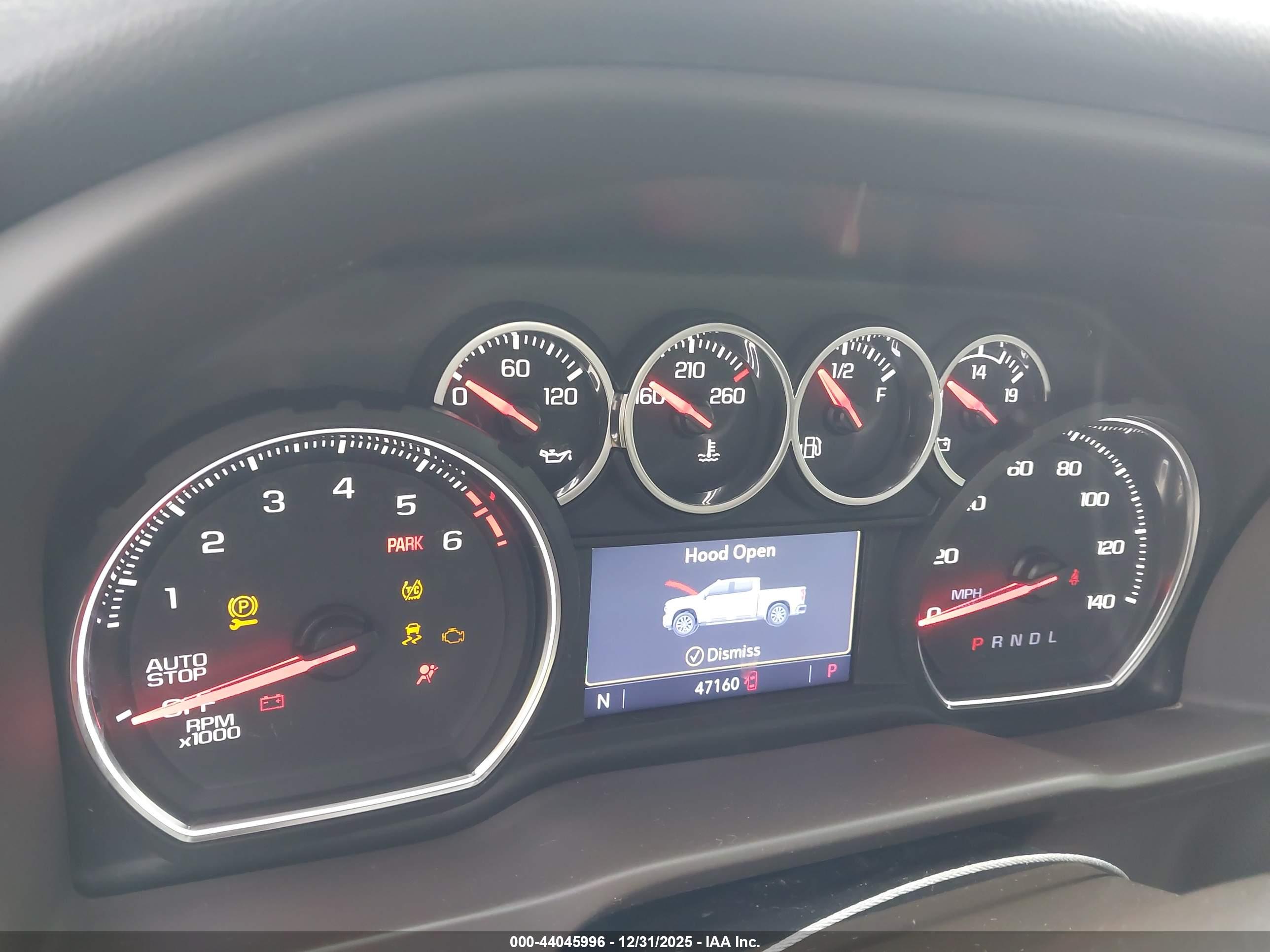 CHEVROLET SILVERADO image 7