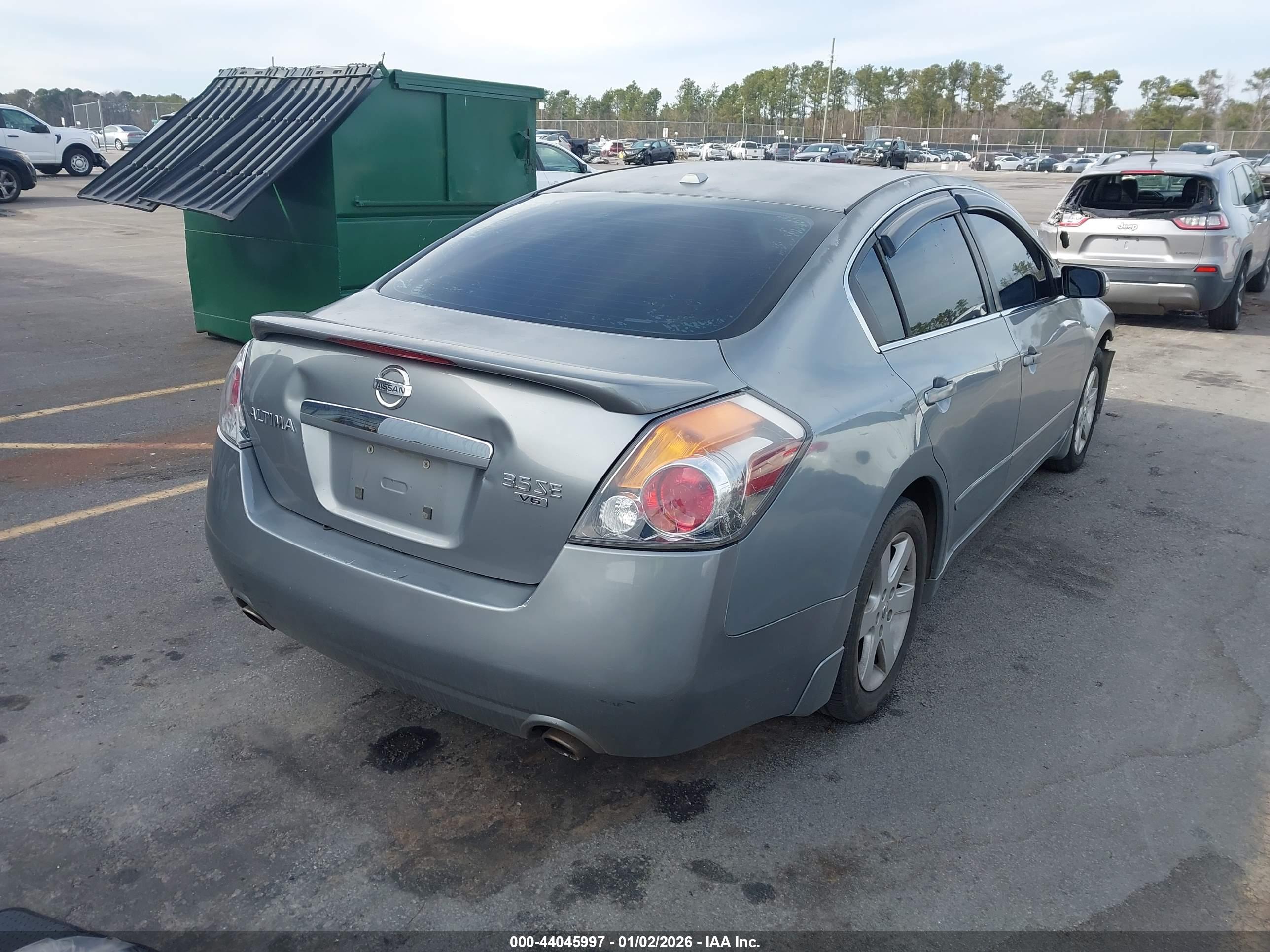 NISSAN ALTIMA image 4