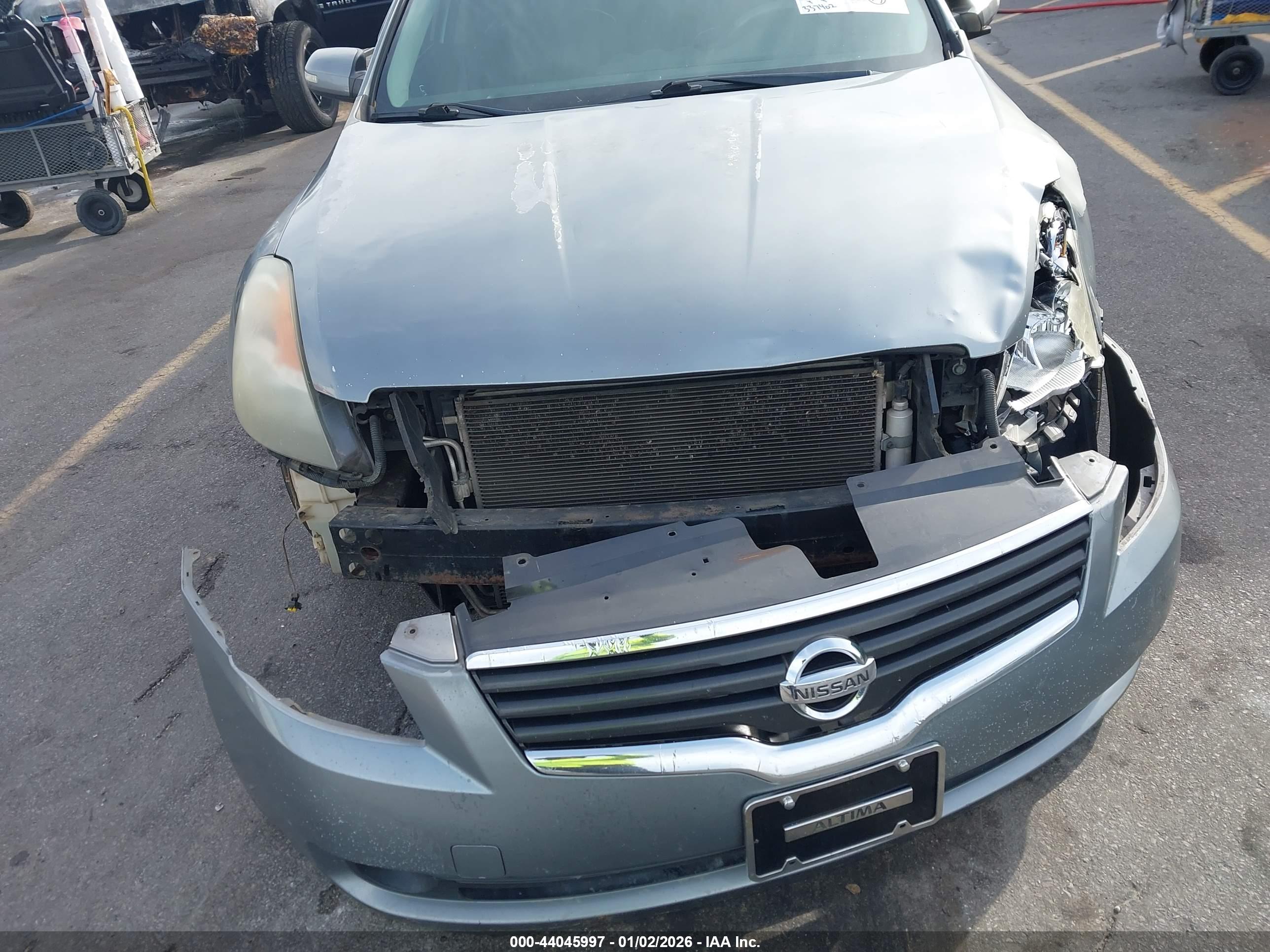 NISSAN ALTIMA image 6