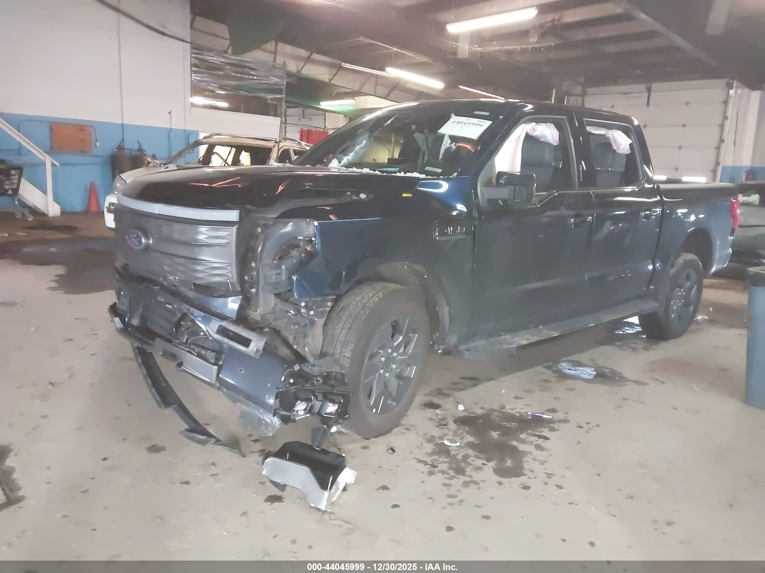 FORD F-150 image 2