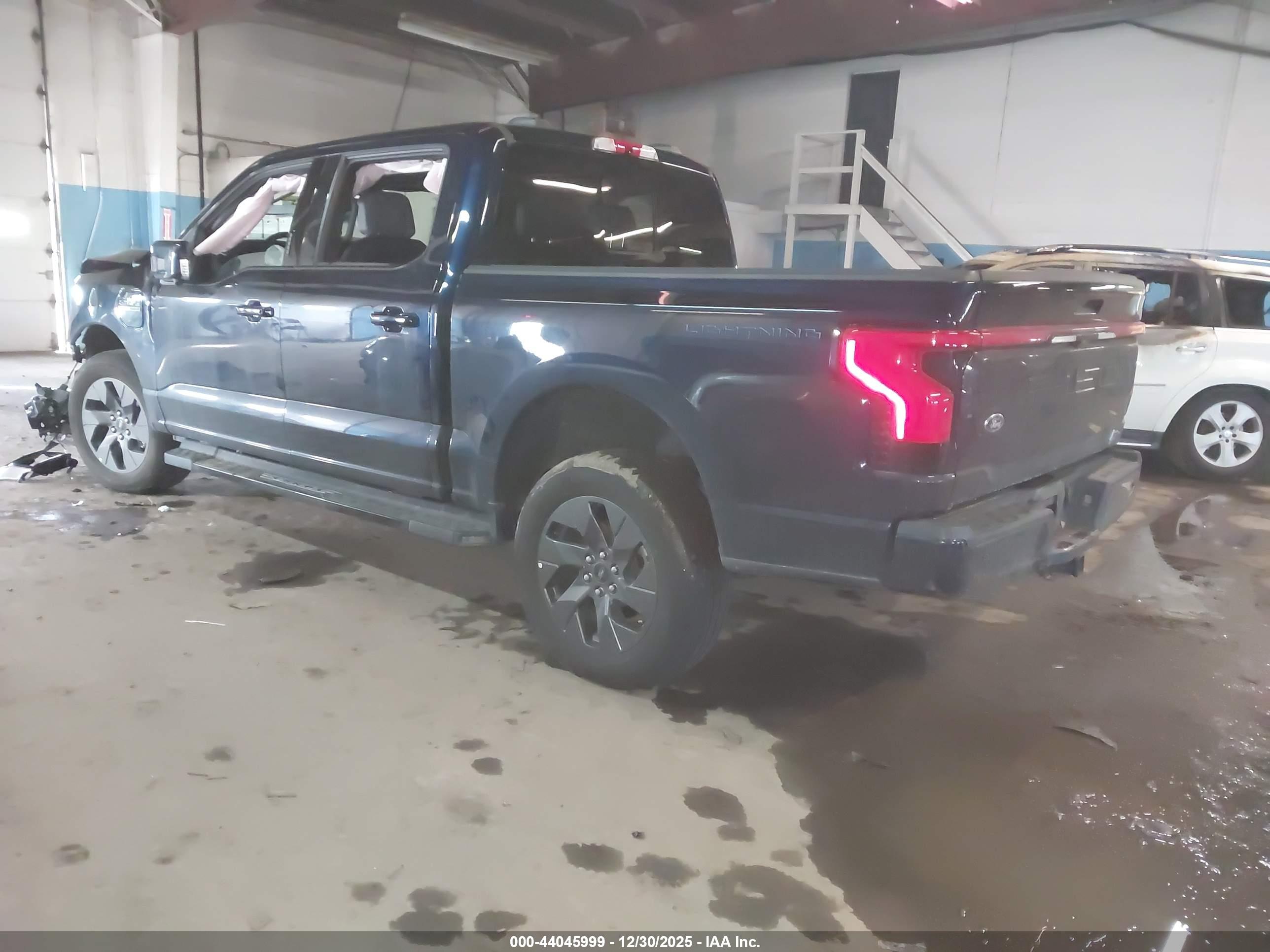 FORD F-150 image 3