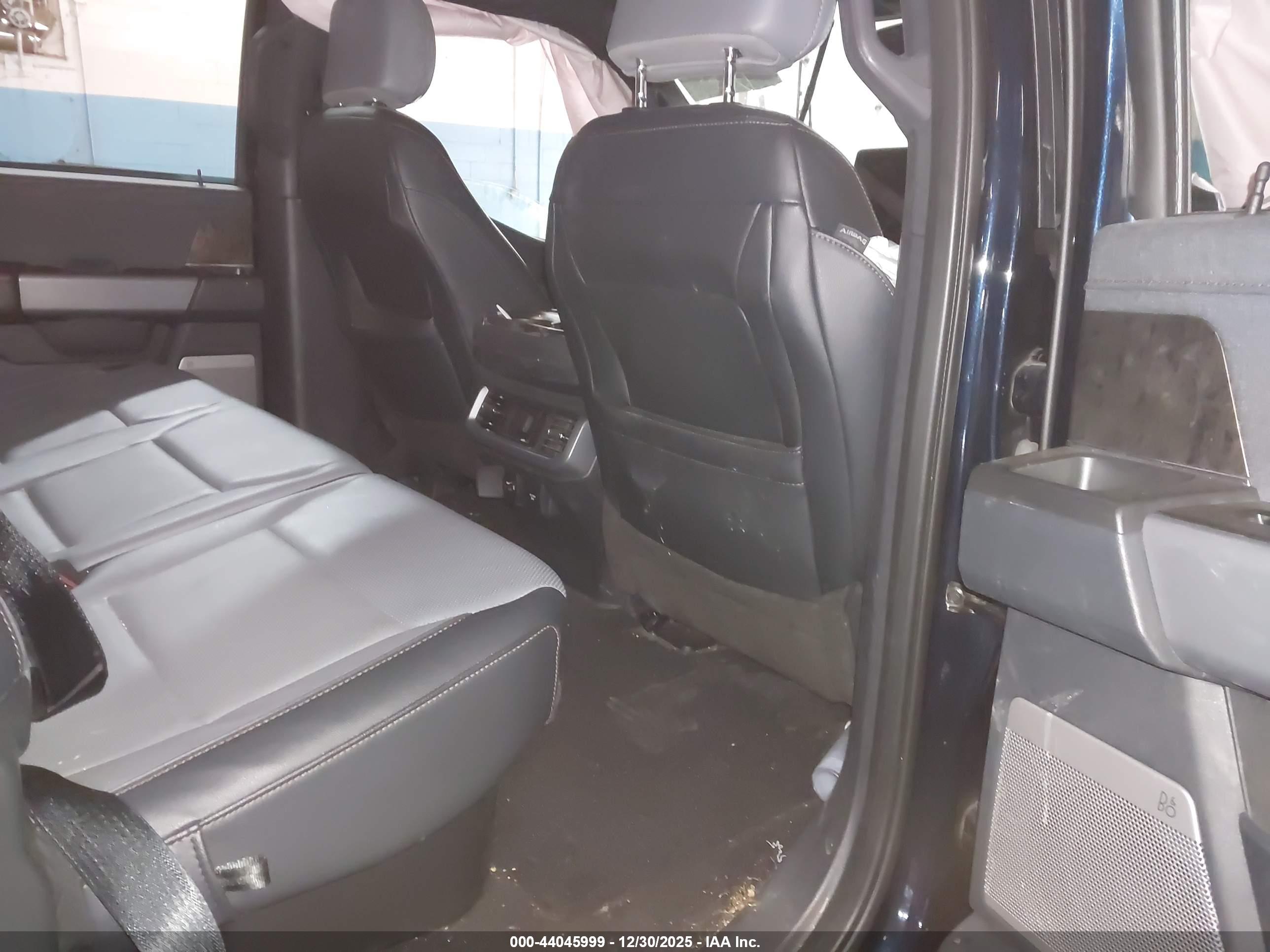 FORD F-150 image 8