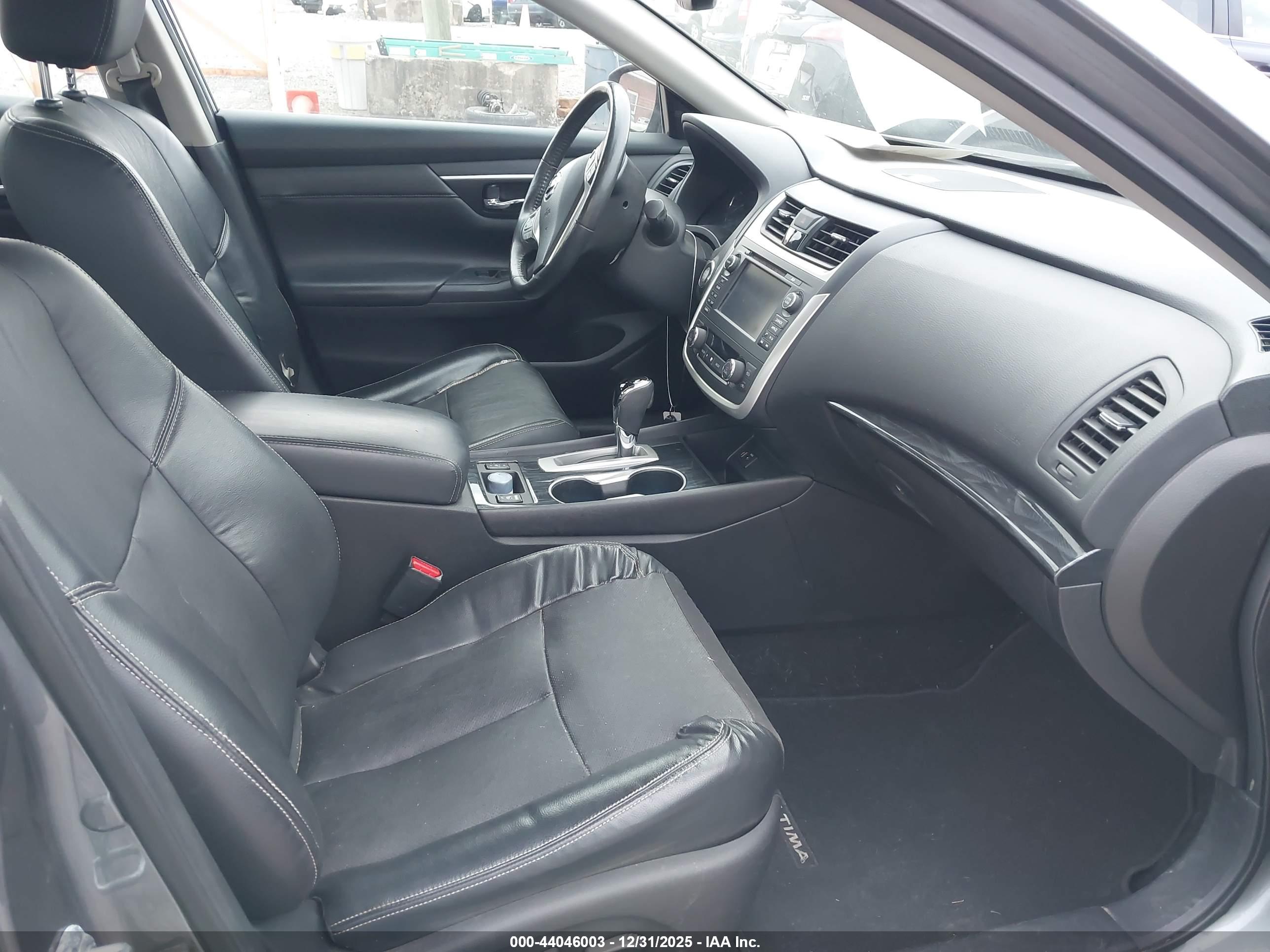 NISSAN ALTIMA image 5