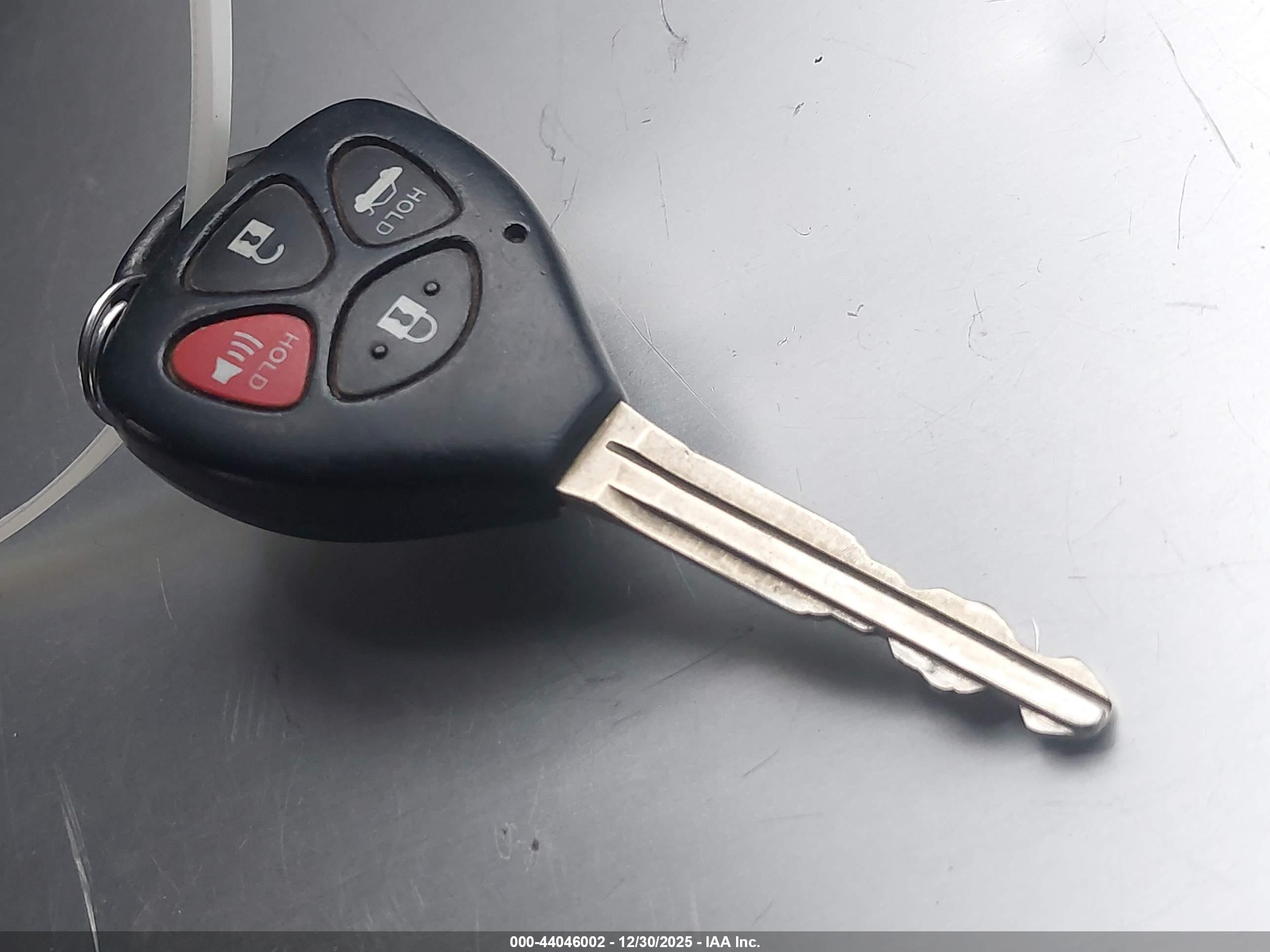 TOYOTA COROLLA image 11
