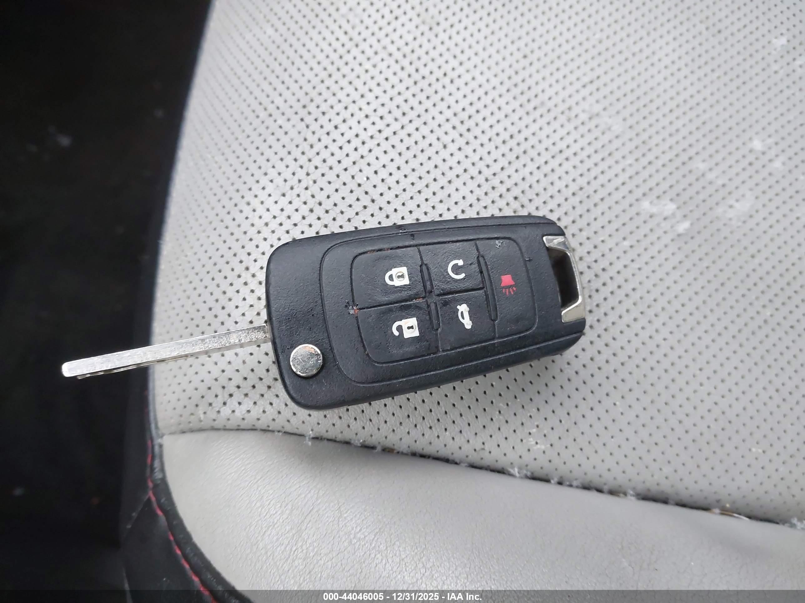 CHEVROLET EQUINOX image 11