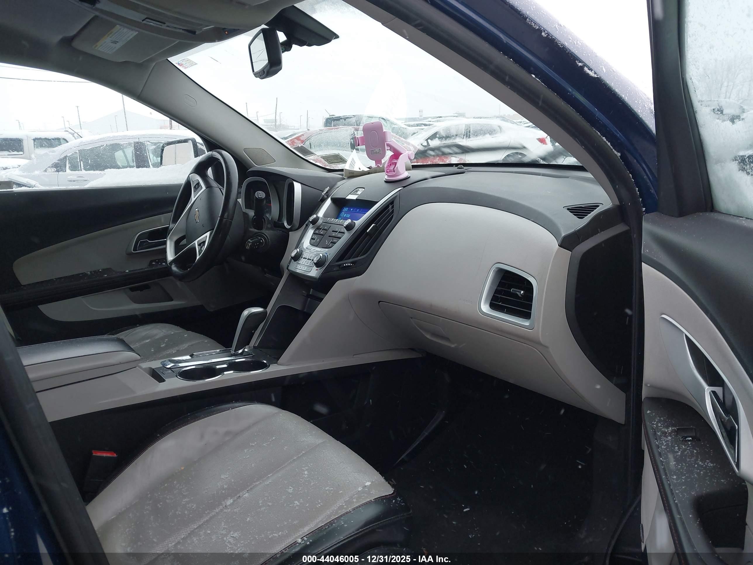 CHEVROLET EQUINOX image 5