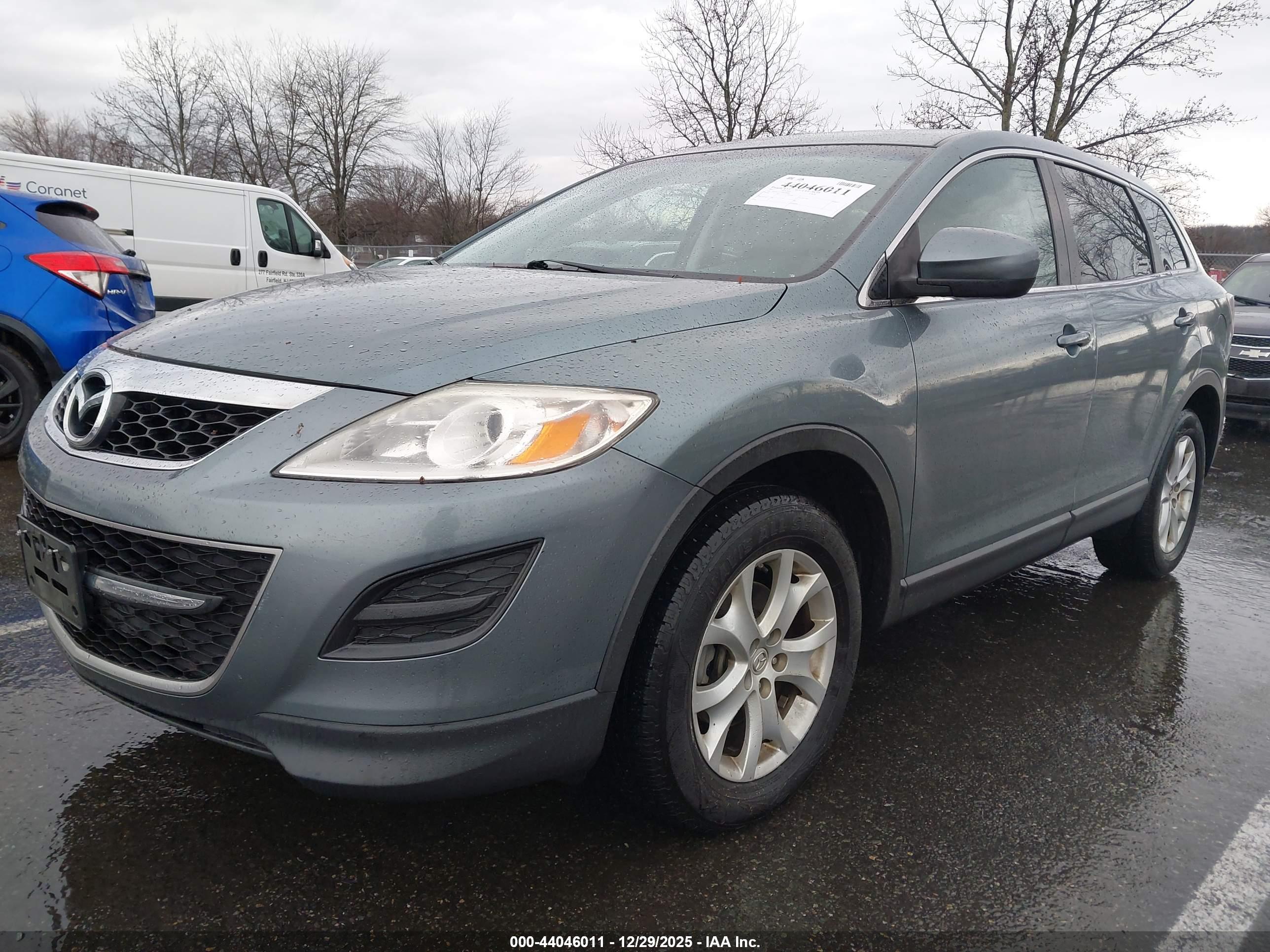 MAZDA CX-9 image 2