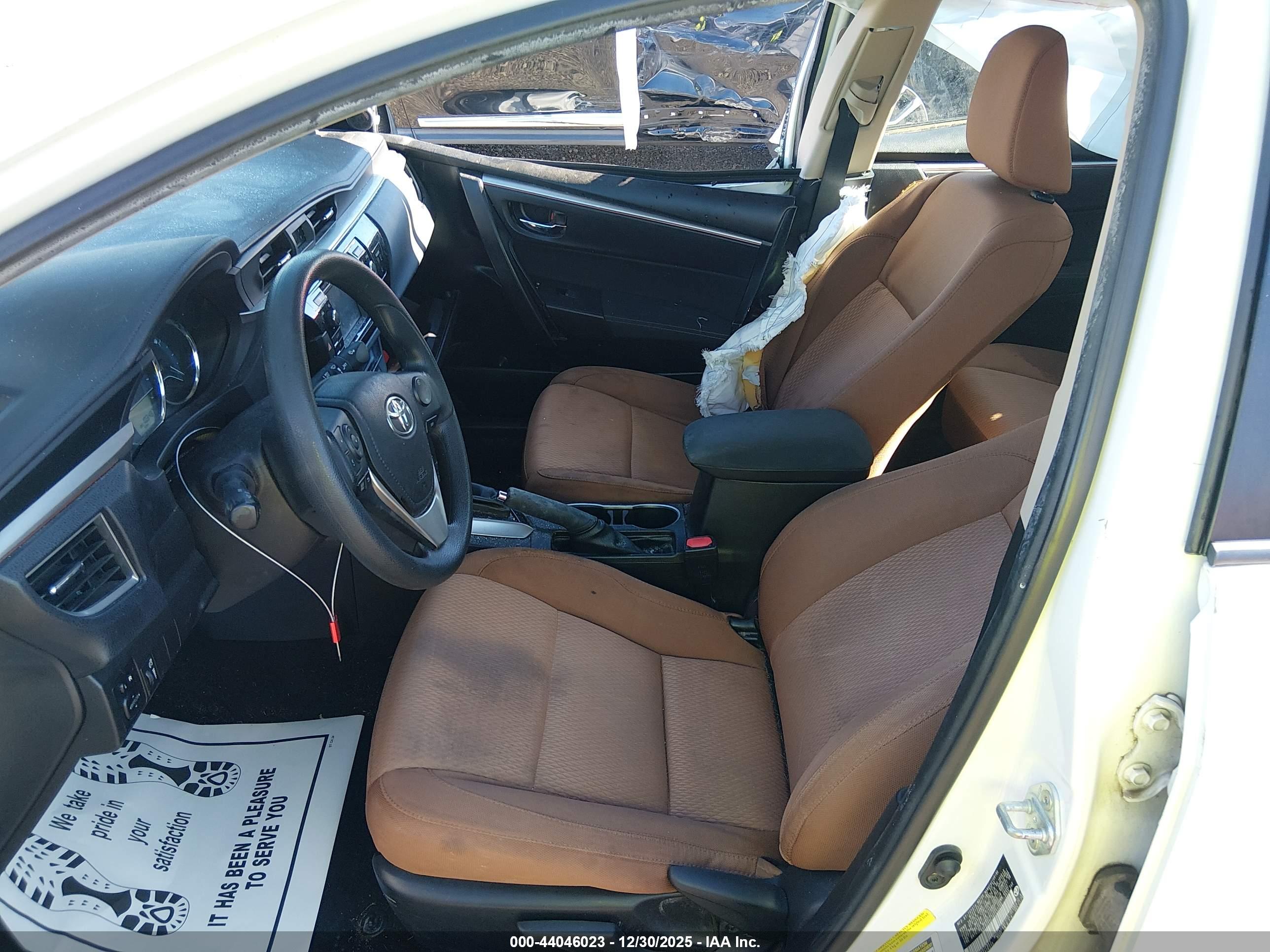 TOYOTA COROLLA image 5