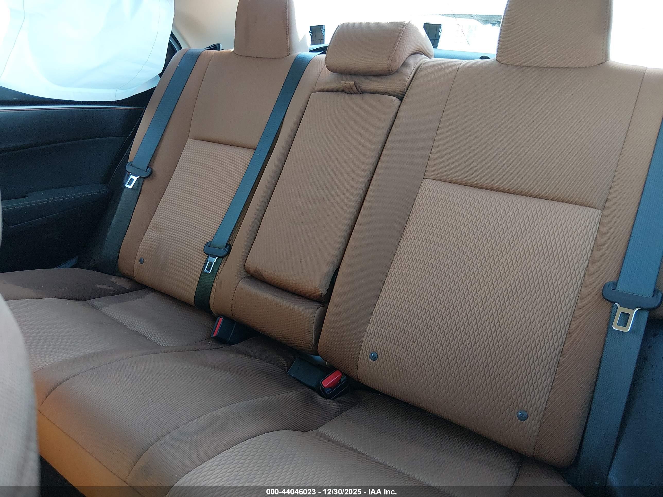 TOYOTA COROLLA image 8