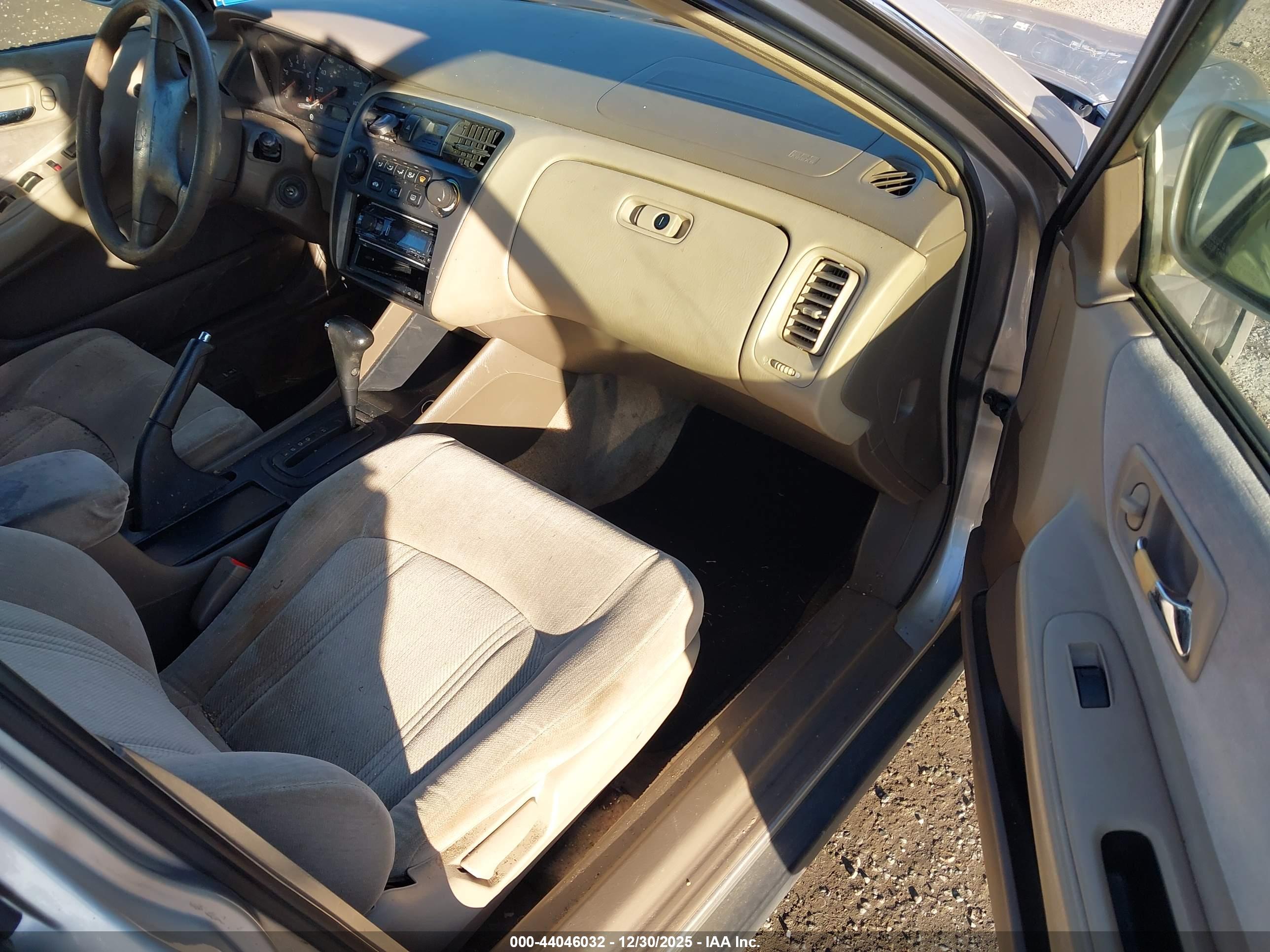 HONDA ACCORD image 5