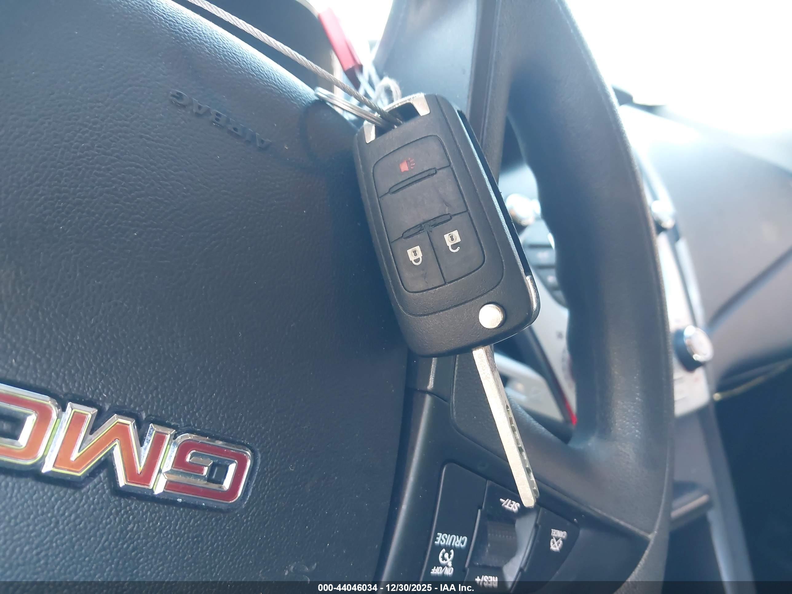 GMC TERRAIN image 11