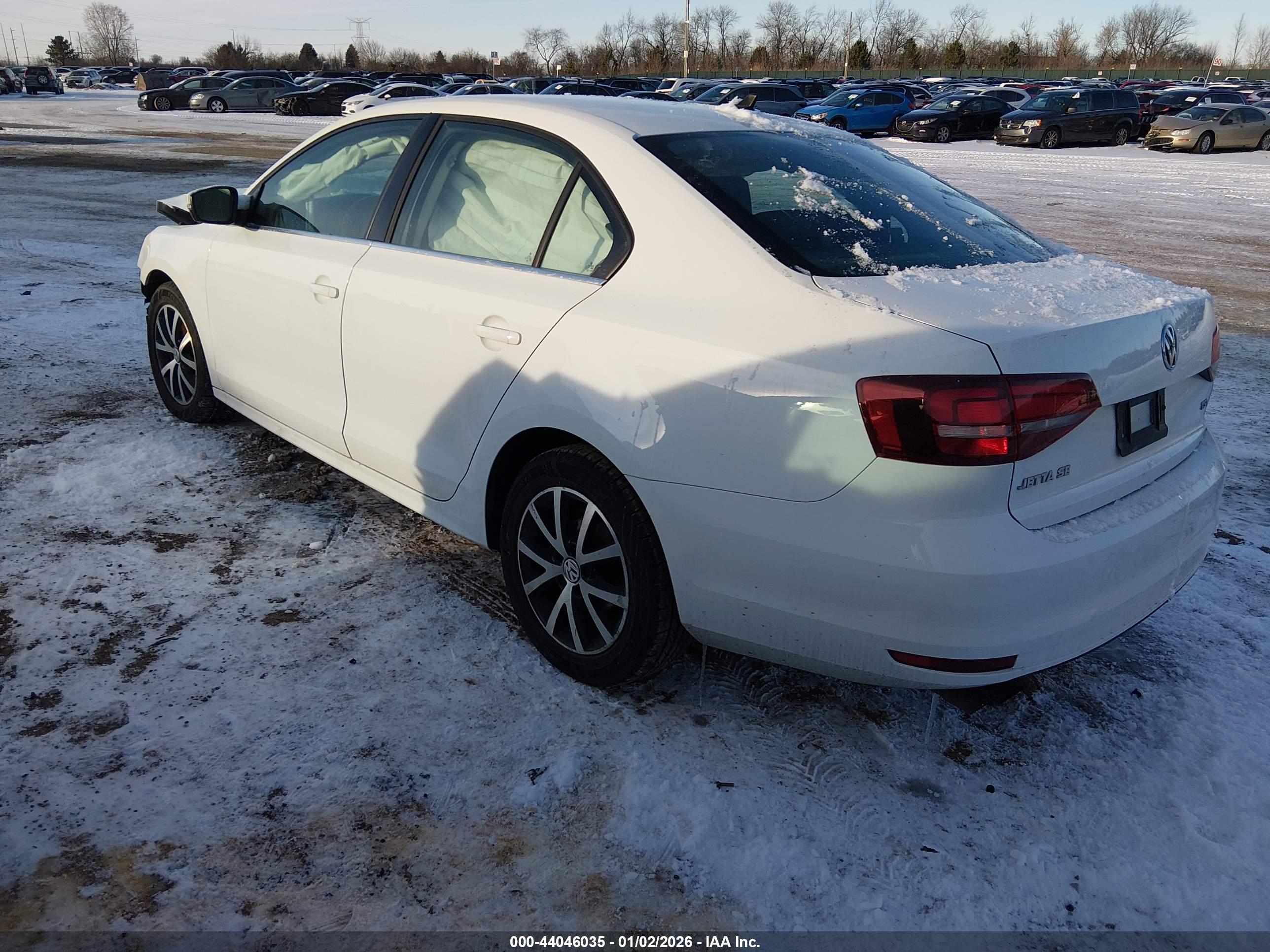 VOLKSWAGEN JETTA image 3