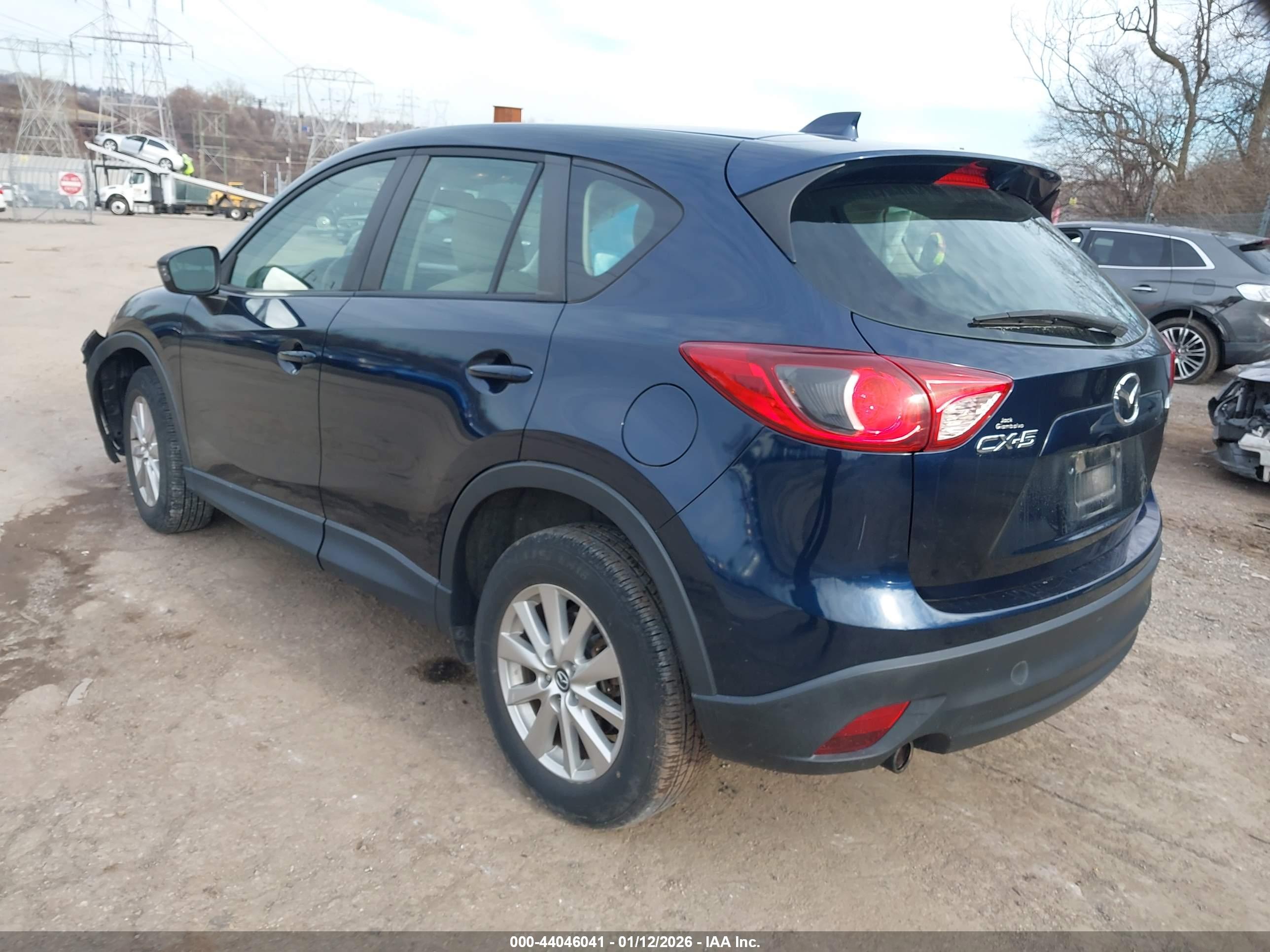 MAZDA CX-5 image 3