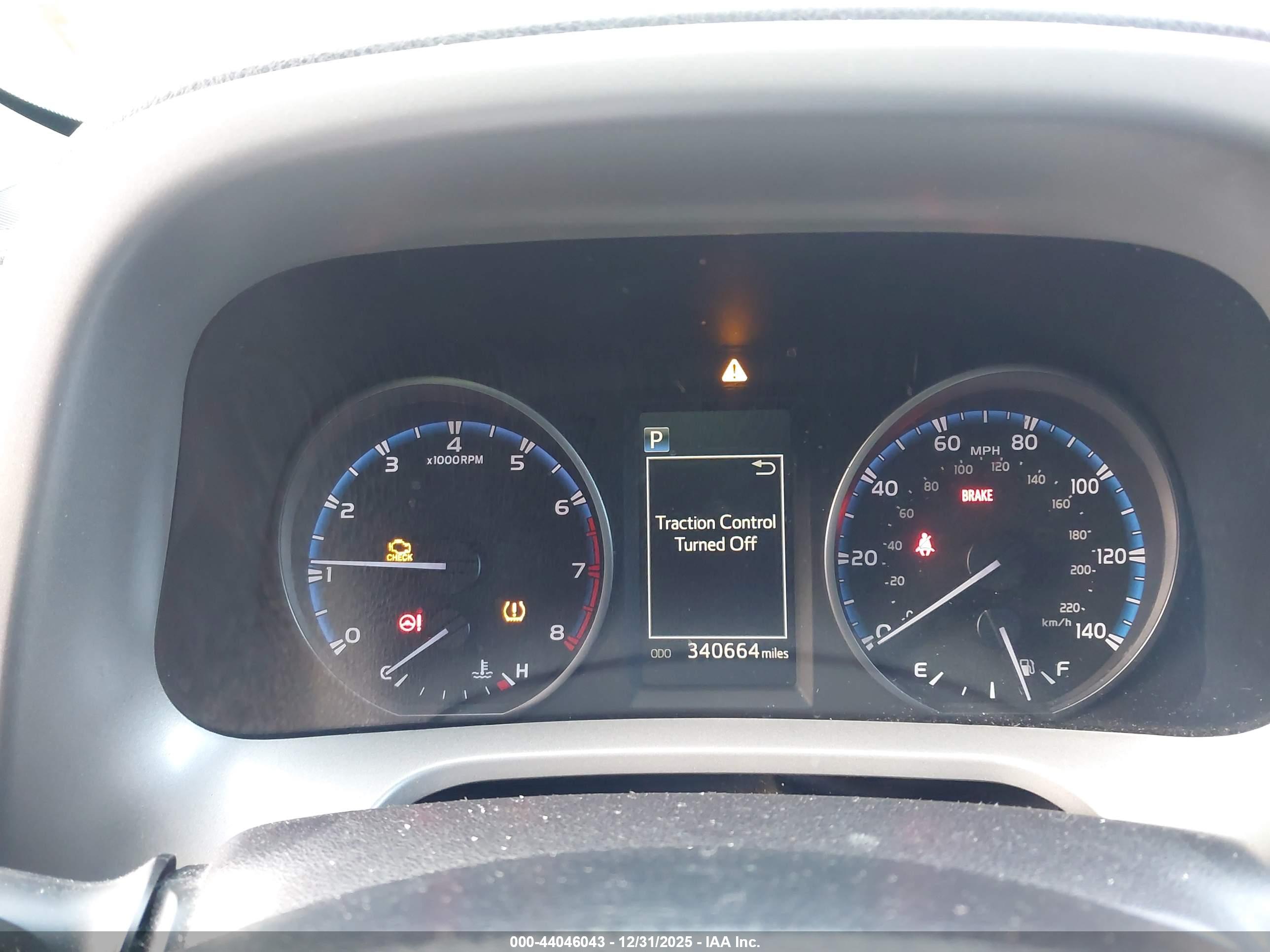 TOYOTA RAV4 image 7