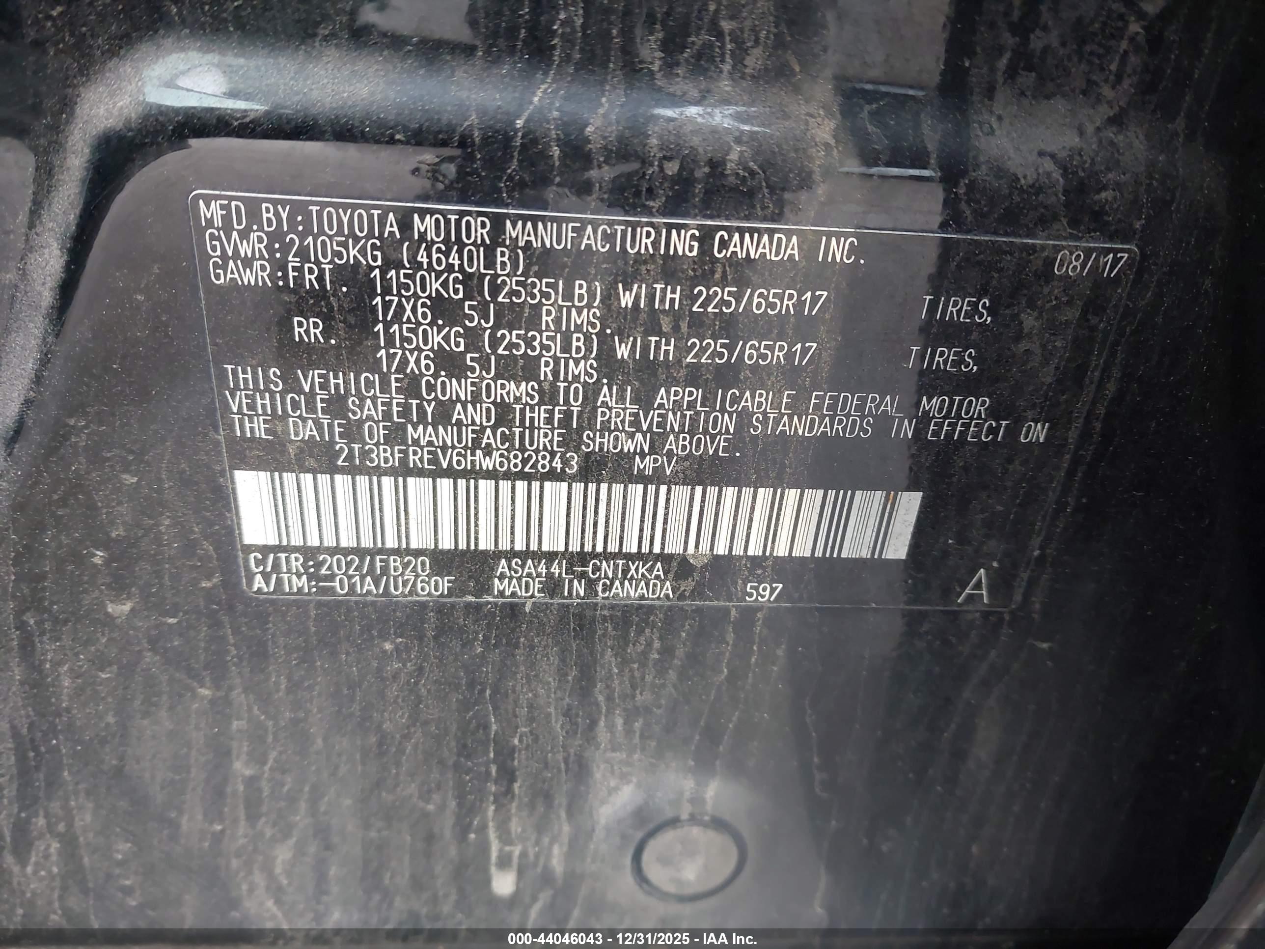 TOYOTA RAV4 image 9
