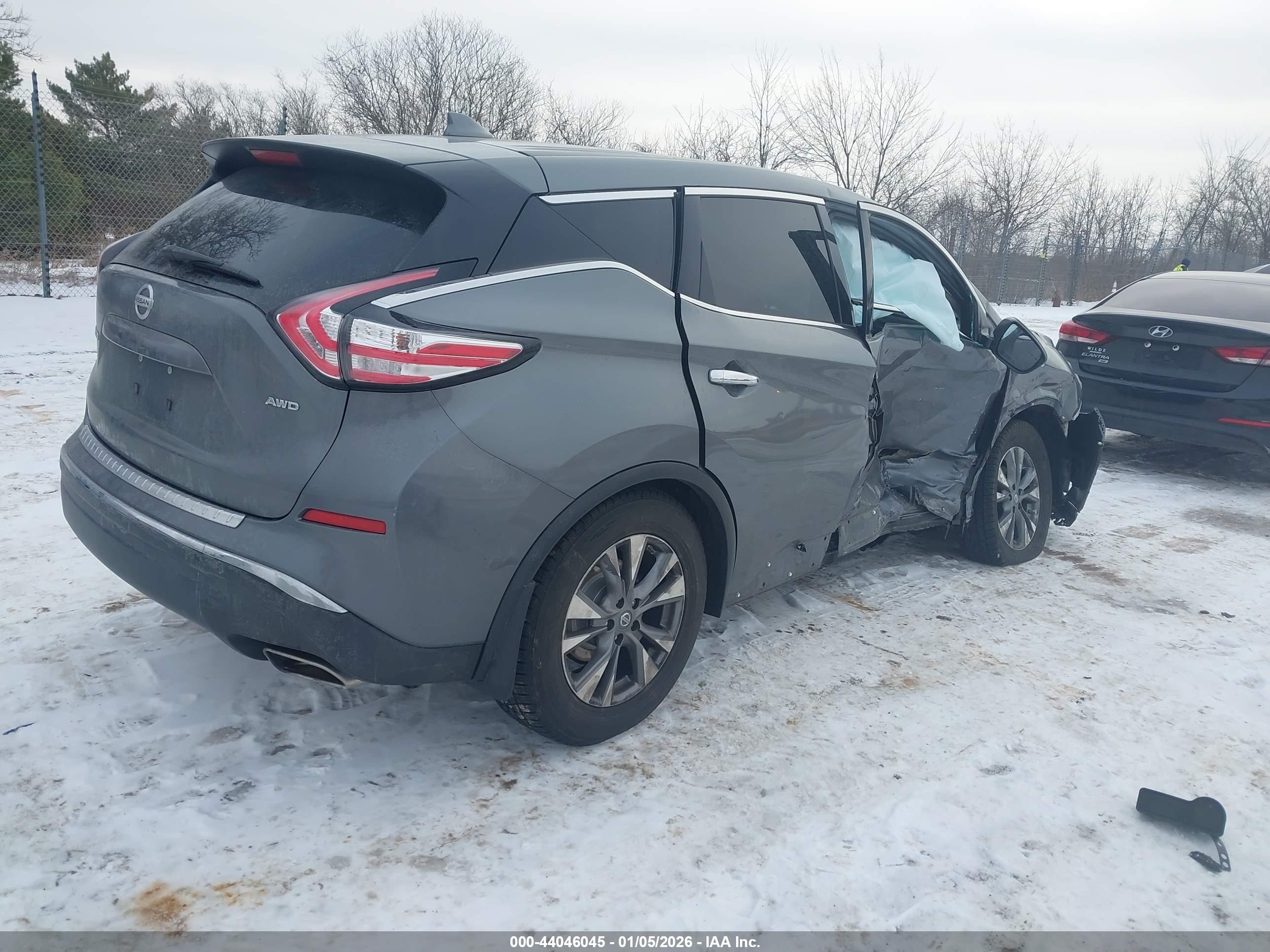 NISSAN MURANO image 4
