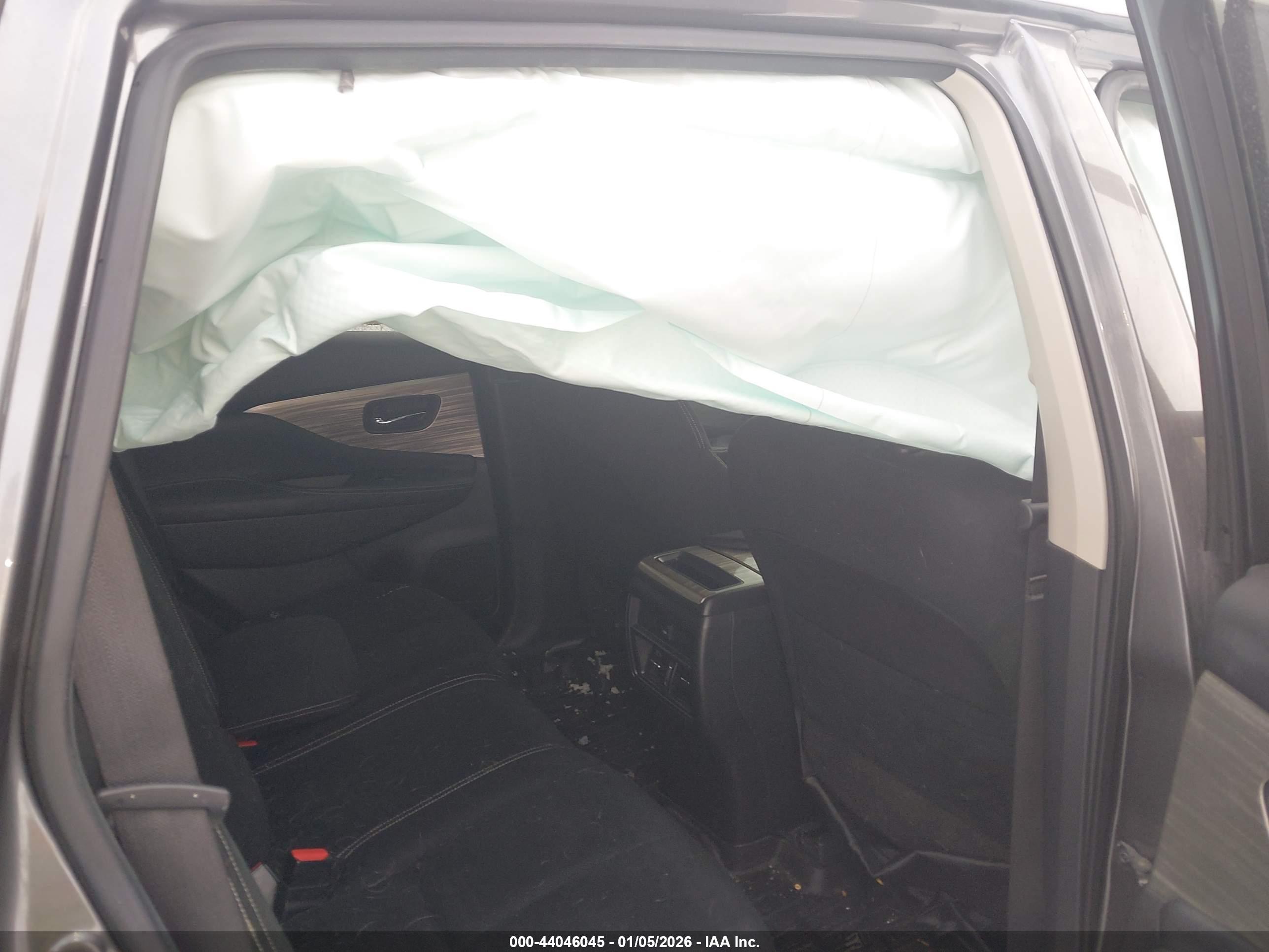NISSAN MURANO image 8