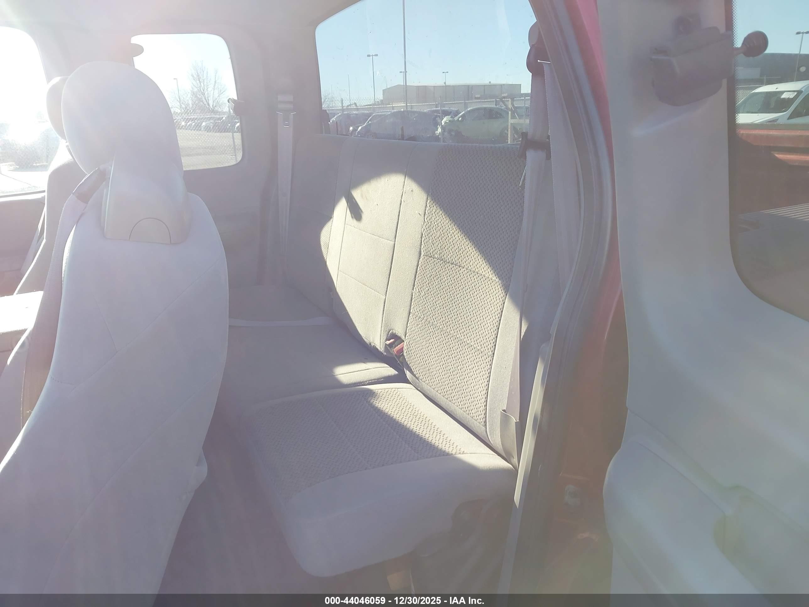 FORD F-150 image 8