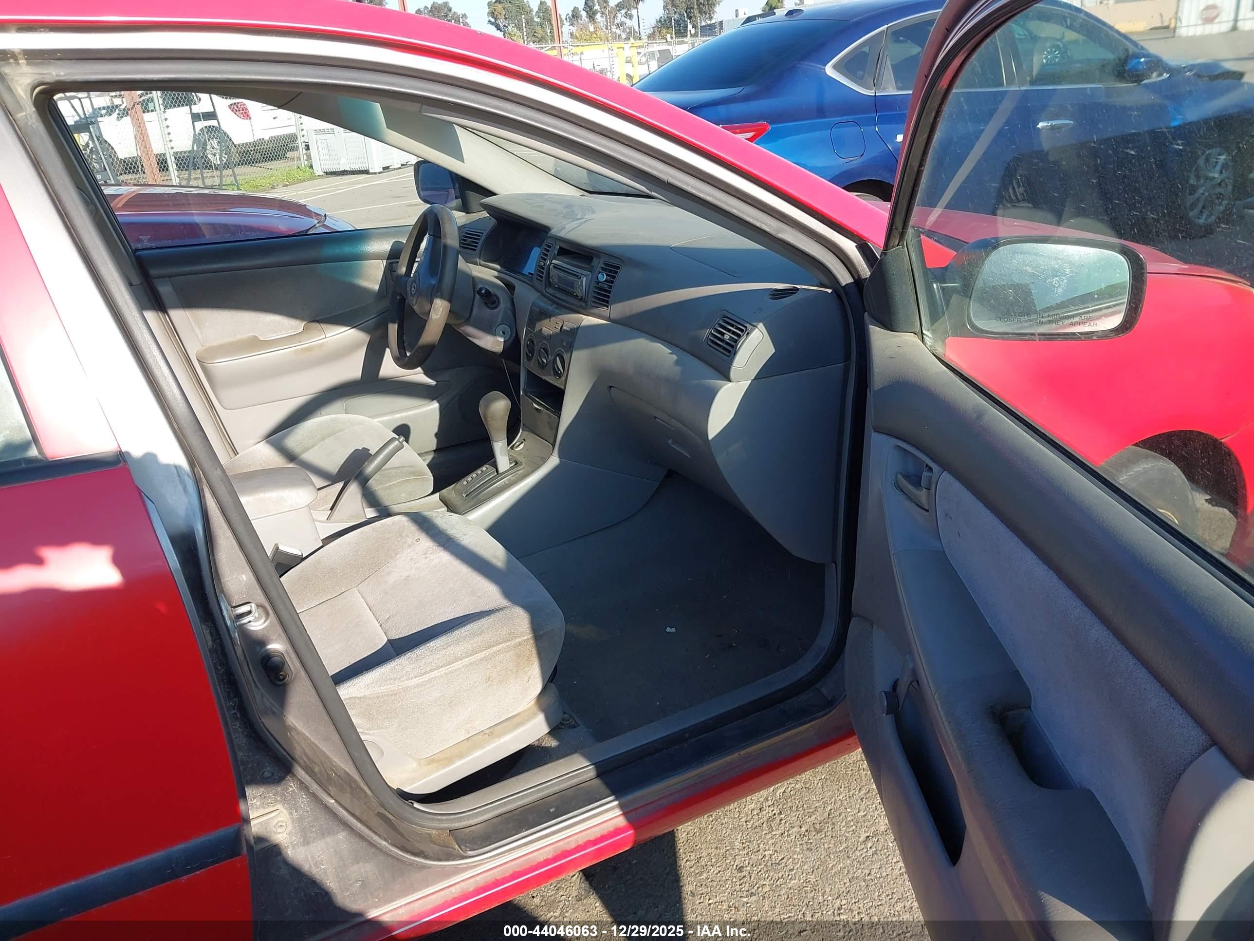 TOYOTA COROLLA image 5
