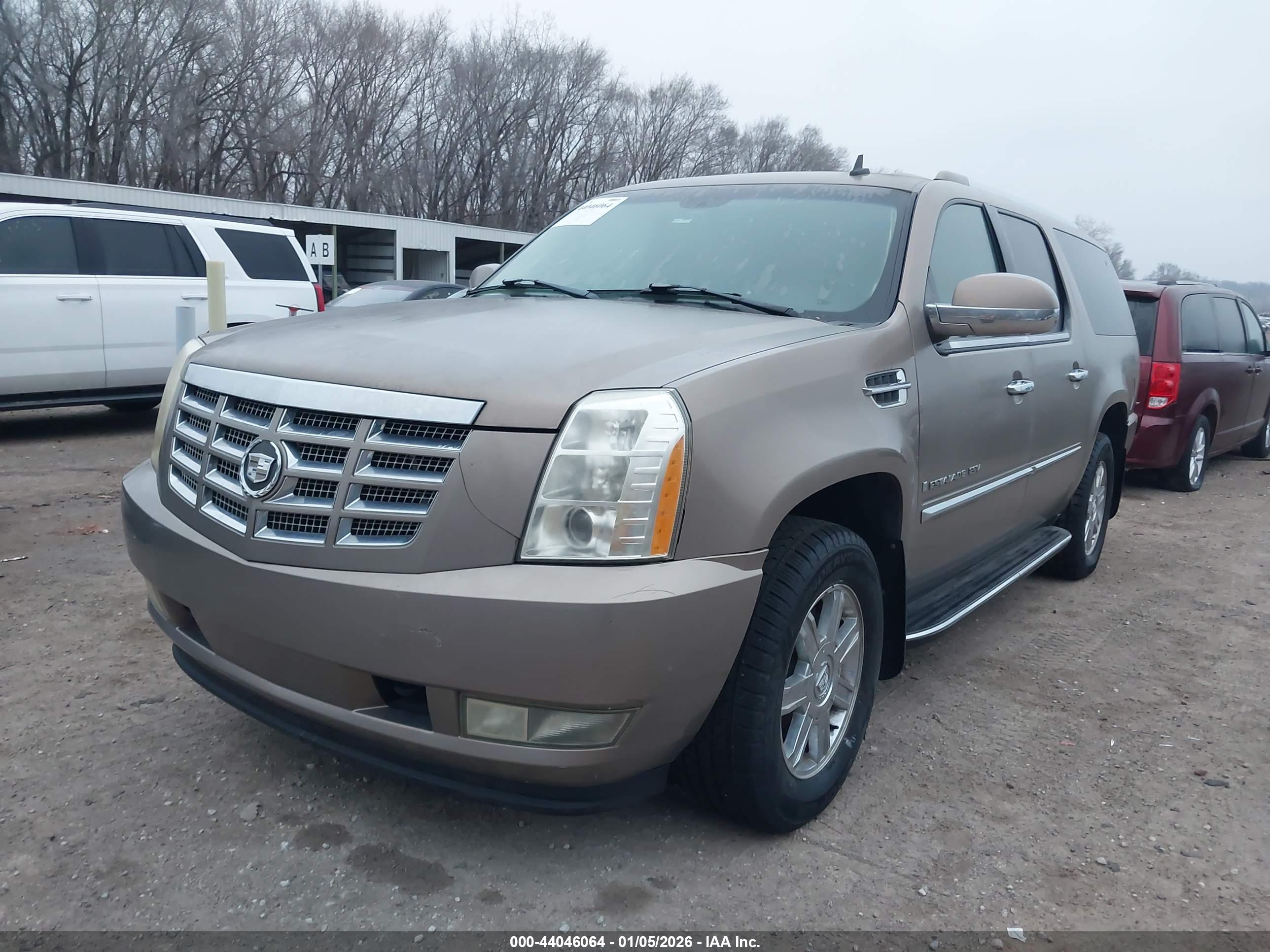 CADILLAC ESCALADE image 2