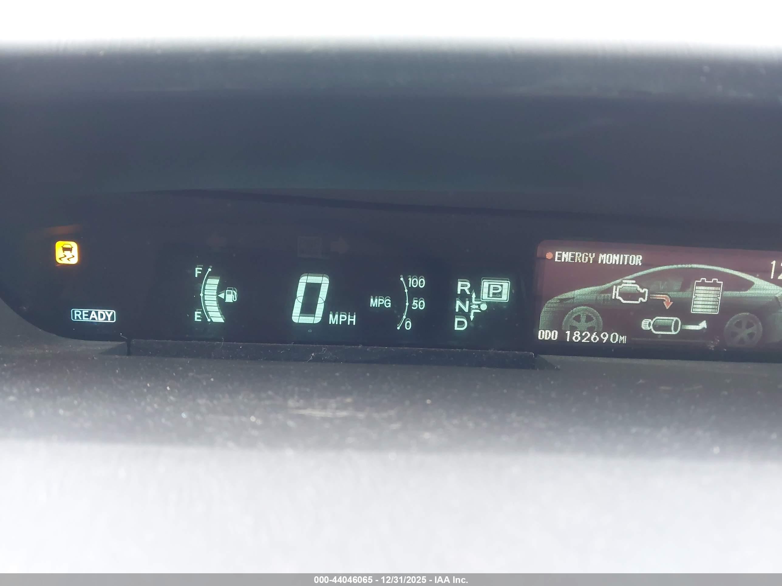 TOYOTA PRIUS image 7