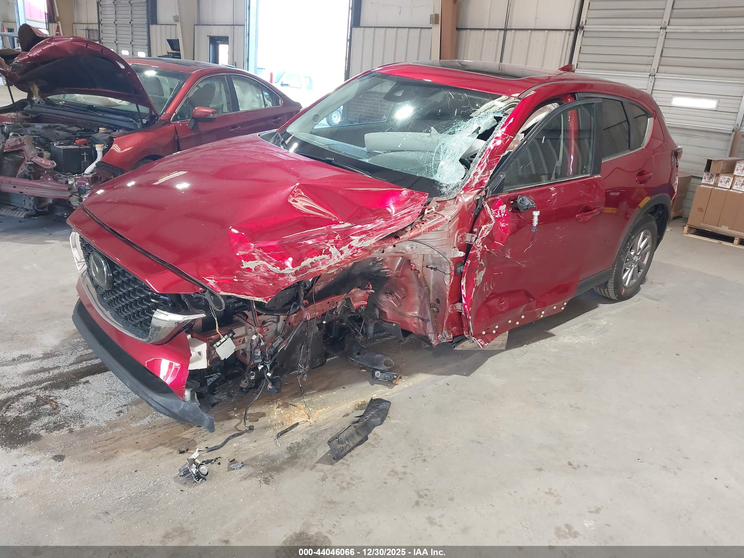 MAZDA CX-5 image 2