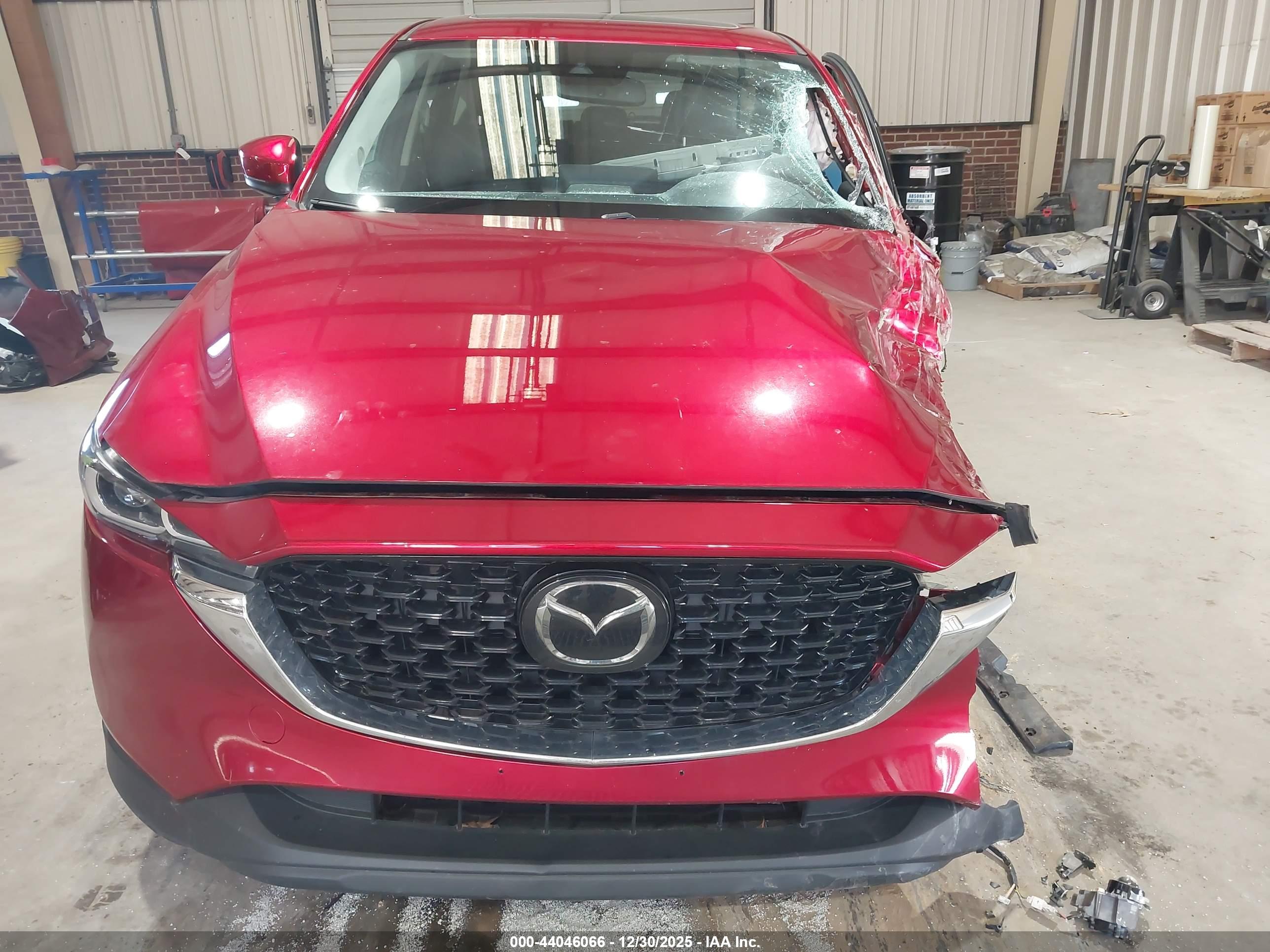 MAZDA CX-5 image 6