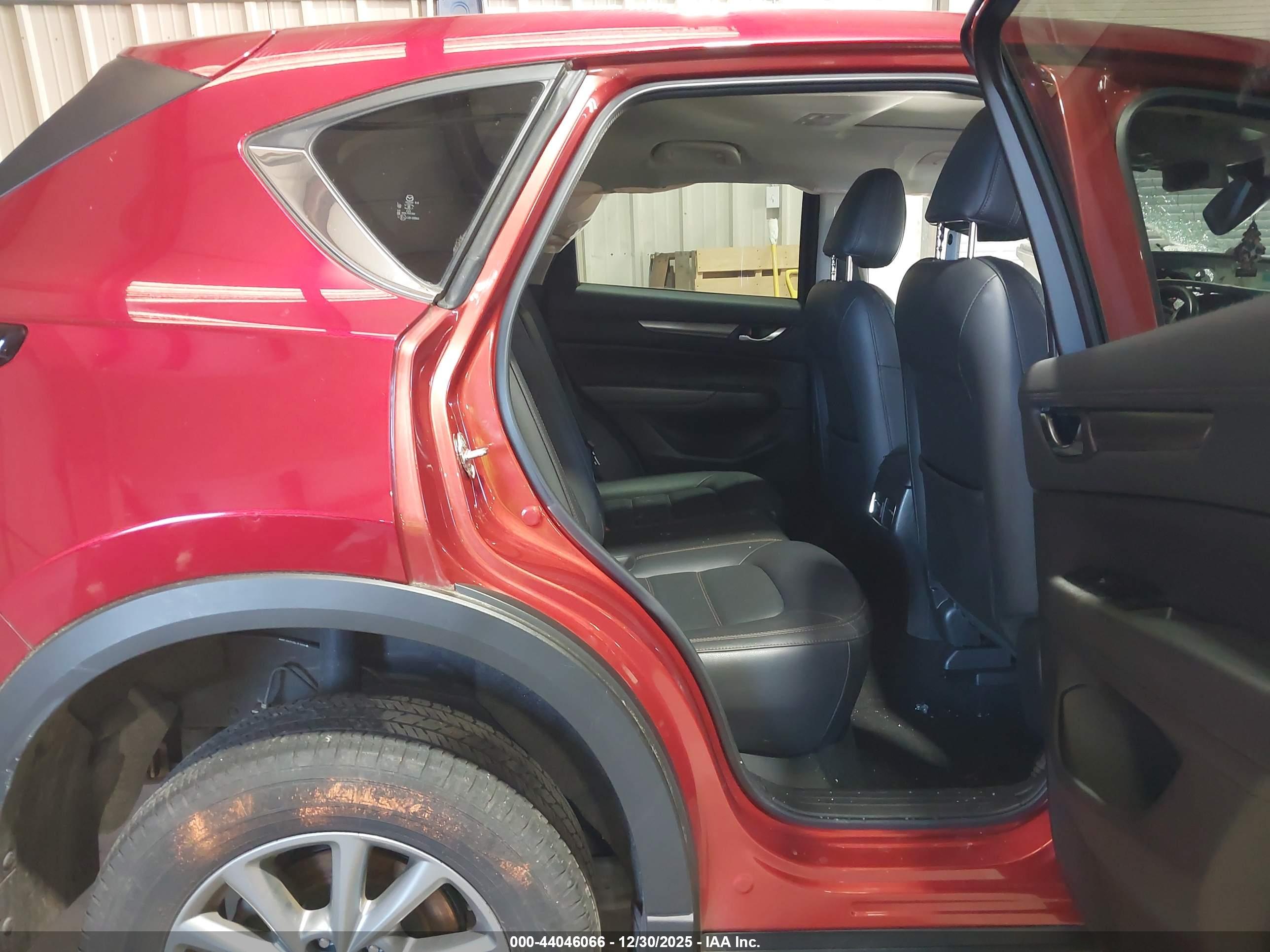 MAZDA CX-5 image 8