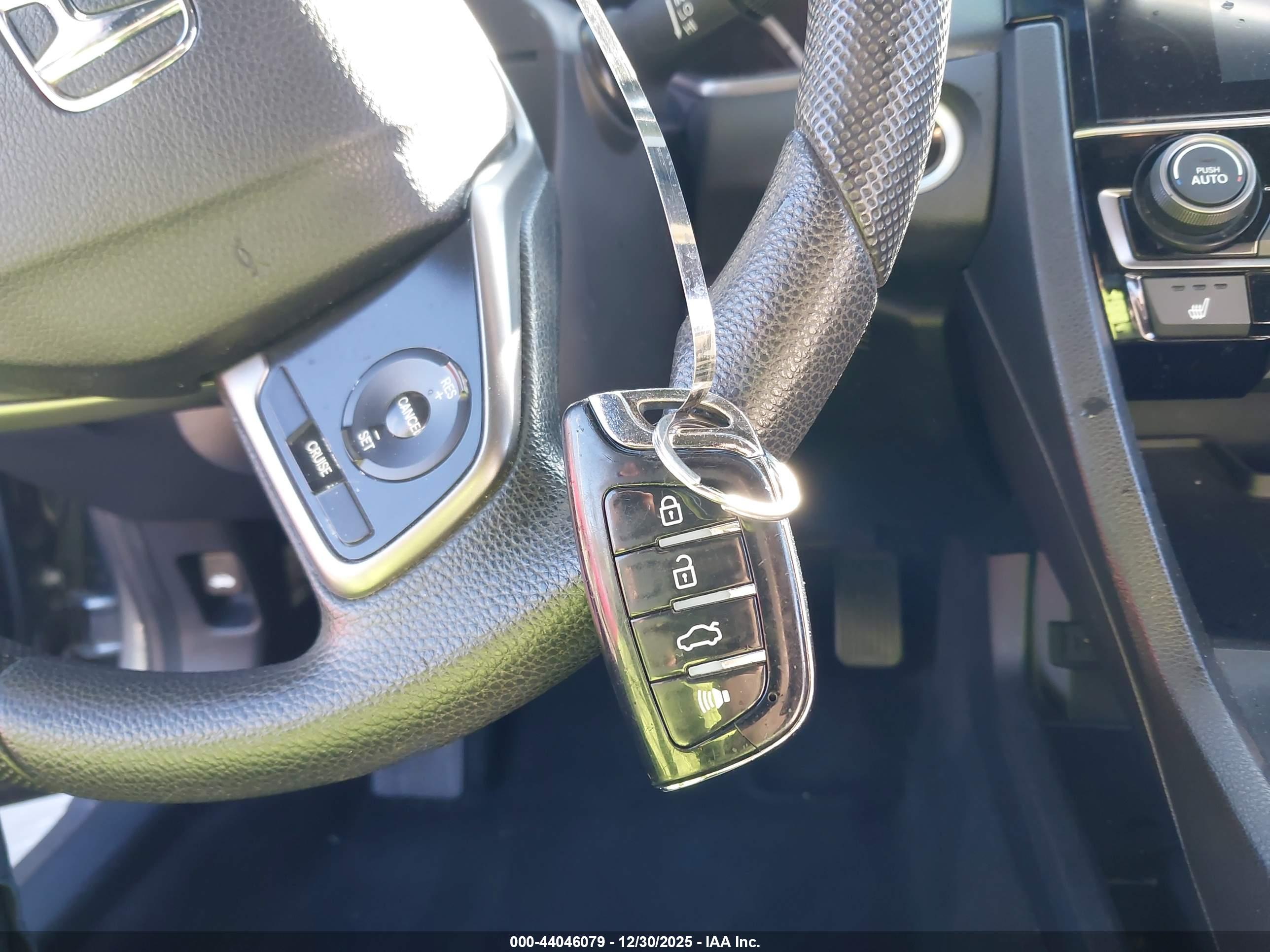 HONDA CIVIC image 11