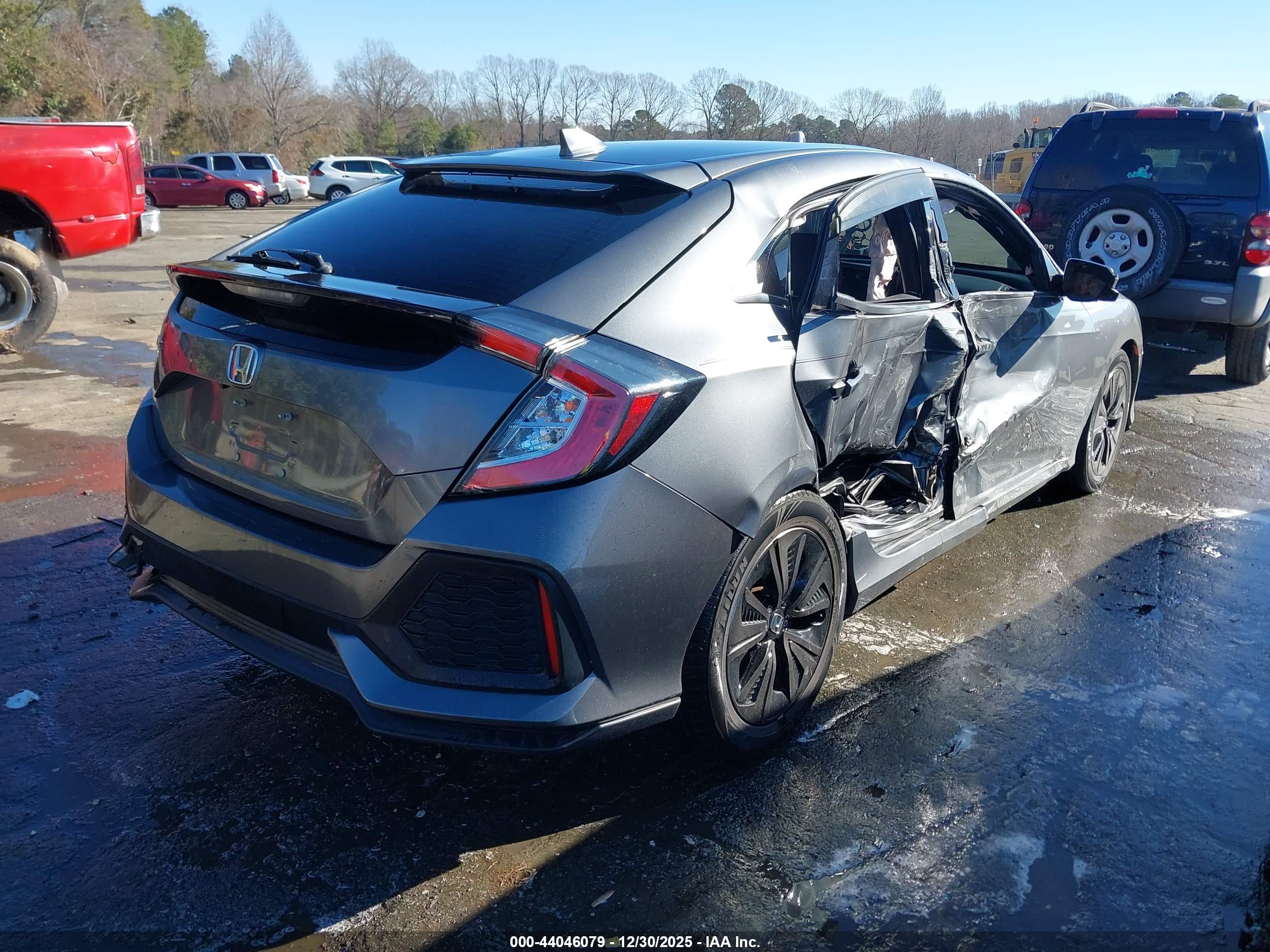 HONDA CIVIC image 4