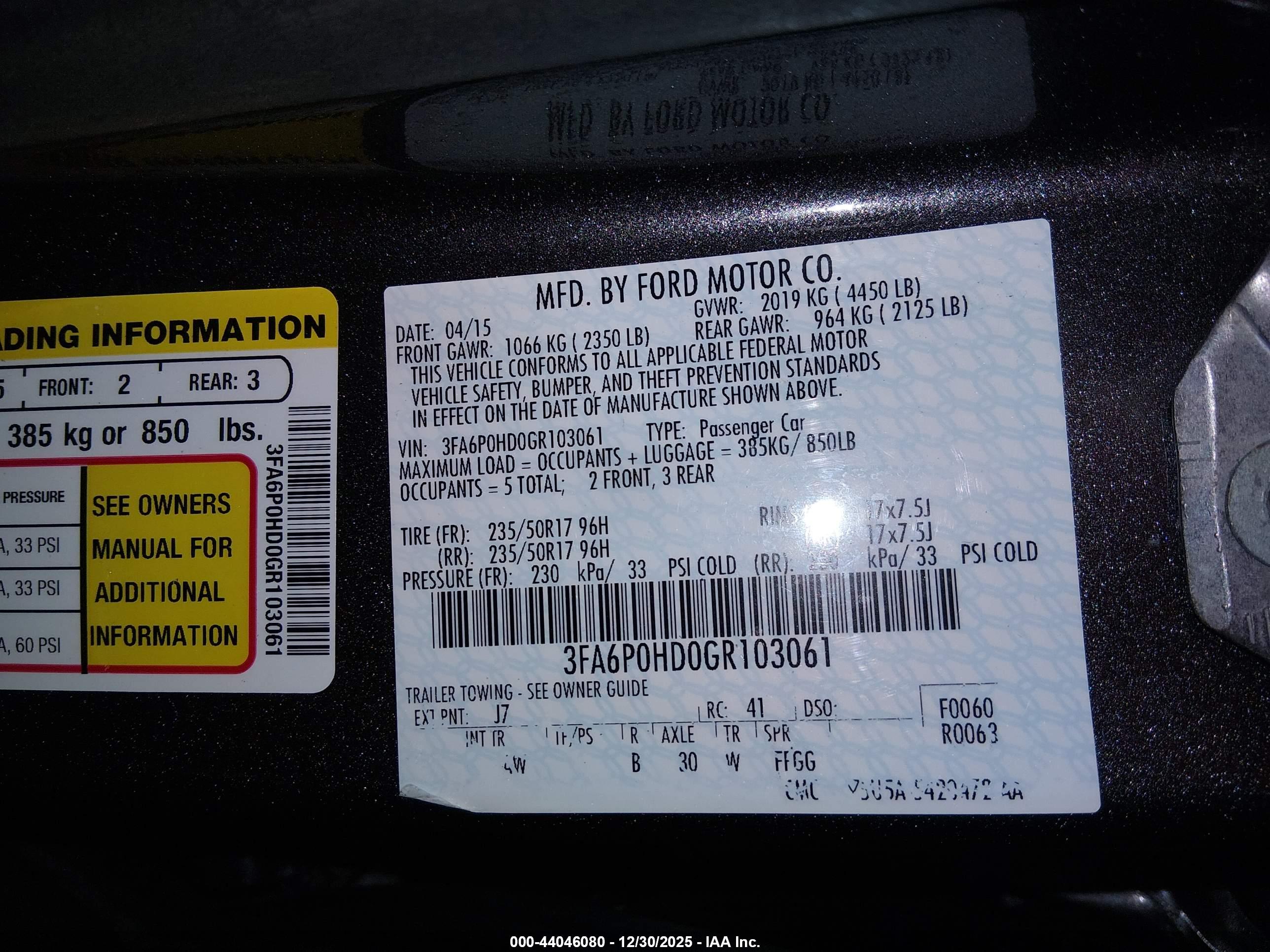 FORD FUSION image 9