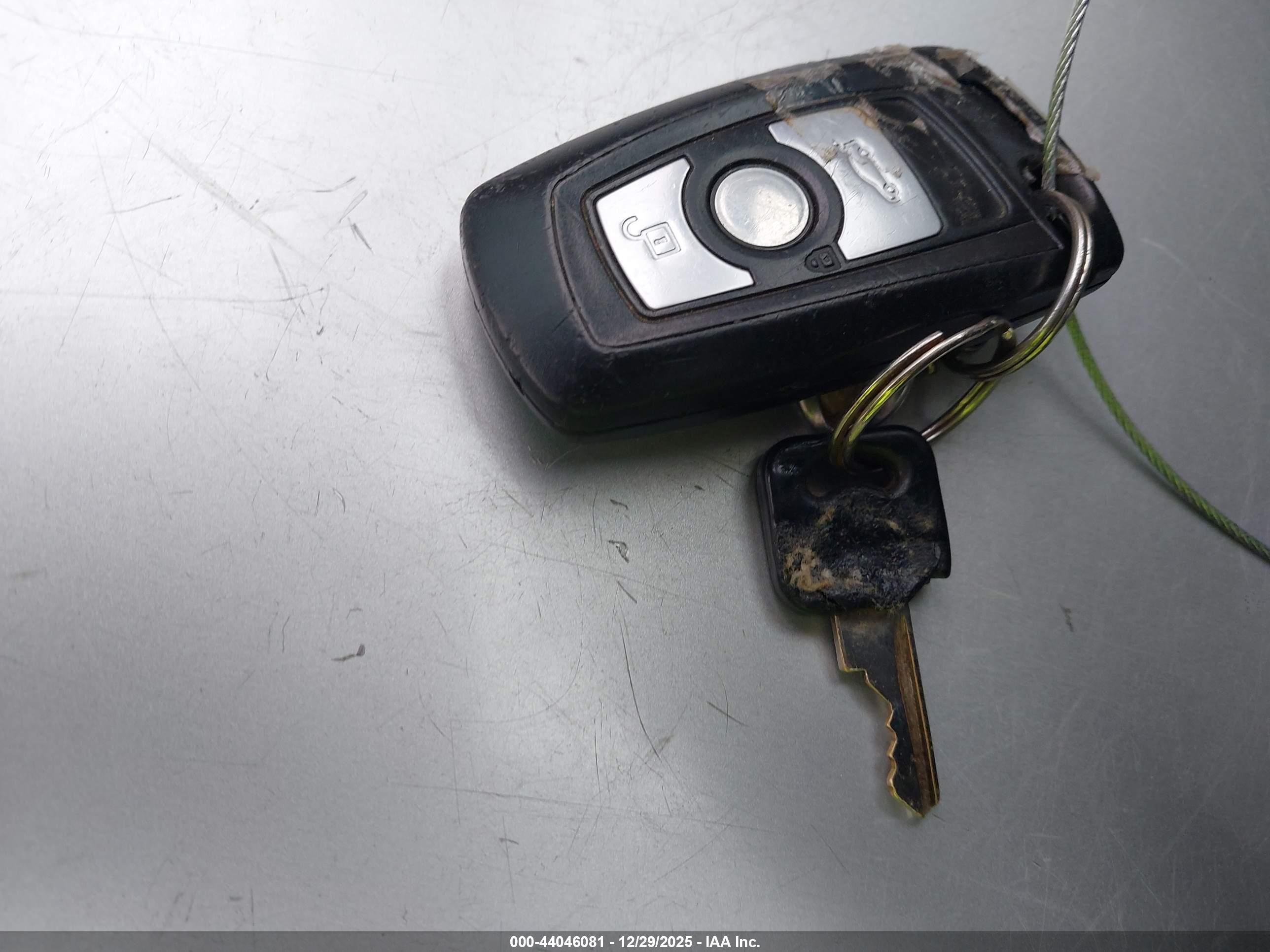 BMW 320I image 11
