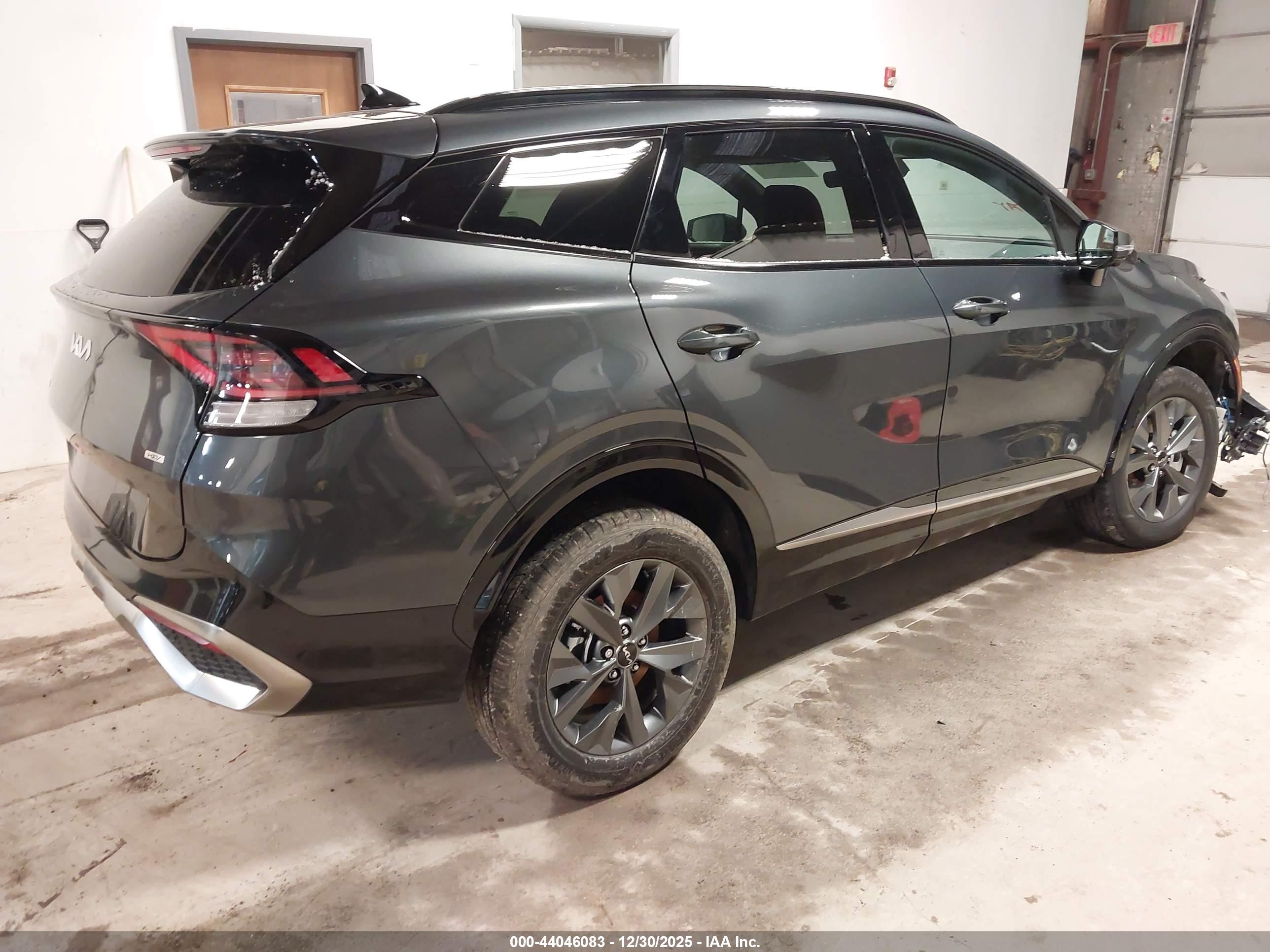 KIA SPORTAGE image 4
