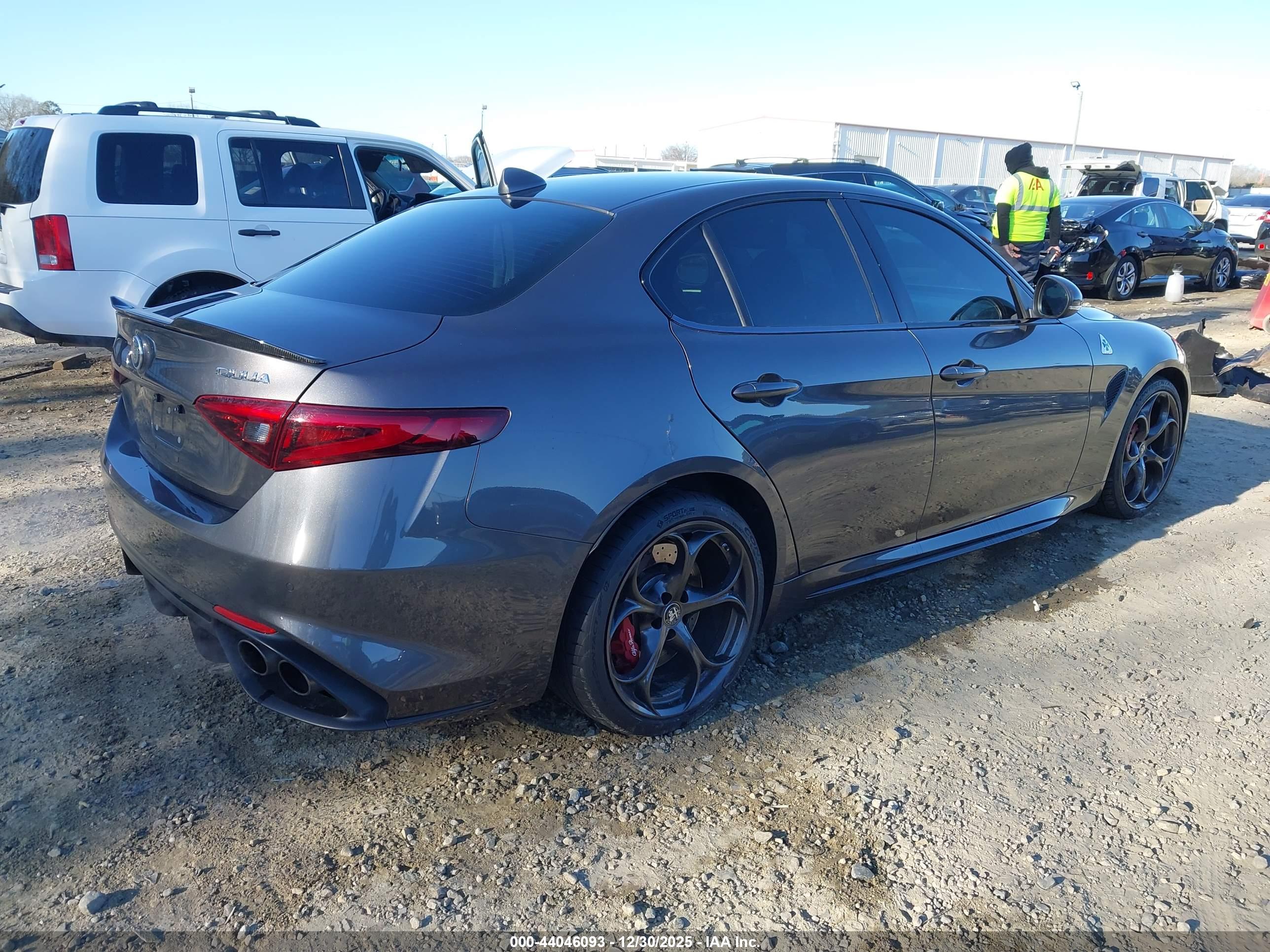 ALFA ROMEO image 4