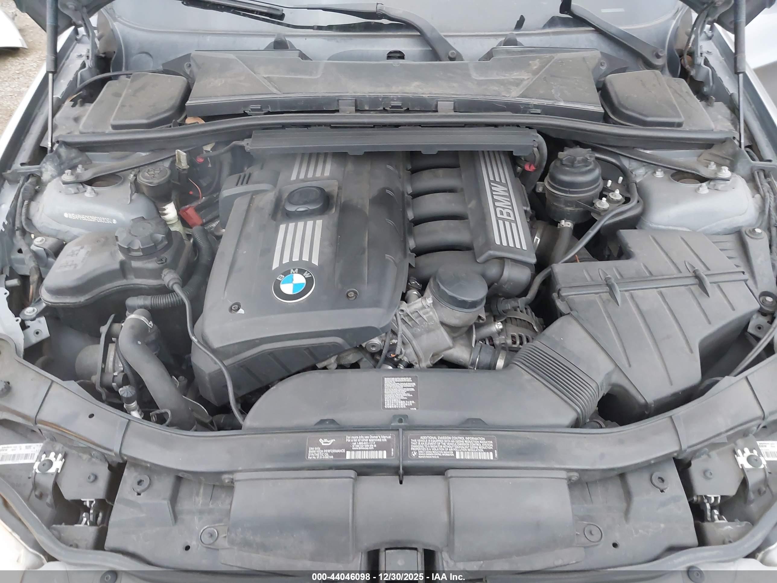 BMW 328I image 10