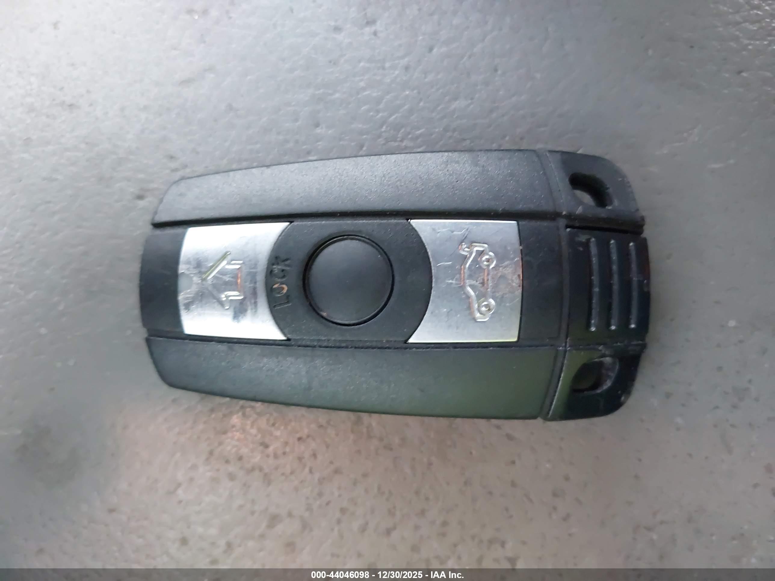 BMW 328I image 11