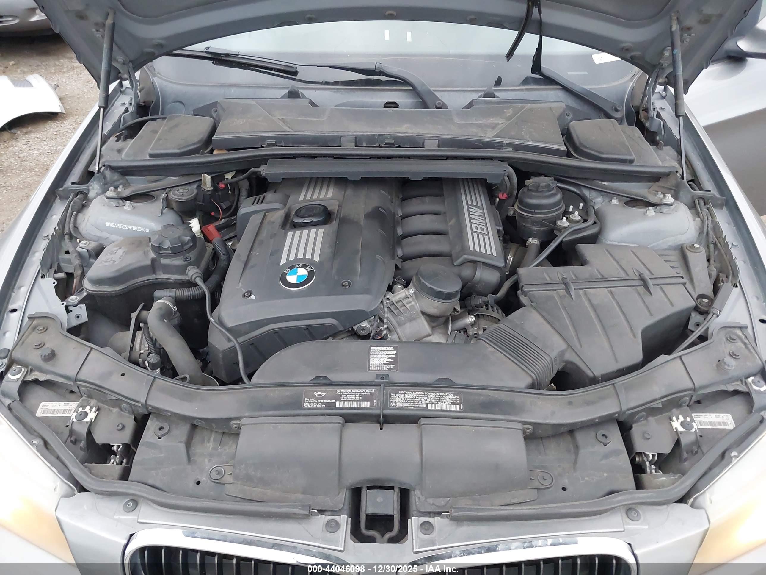BMW 328I image 6