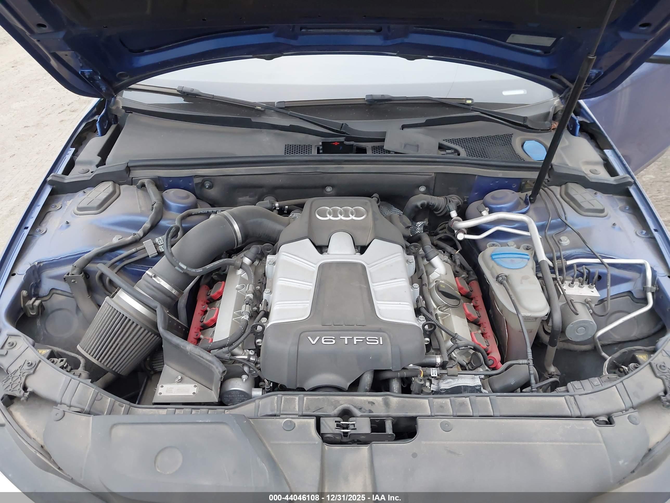AUDI S4 image 10