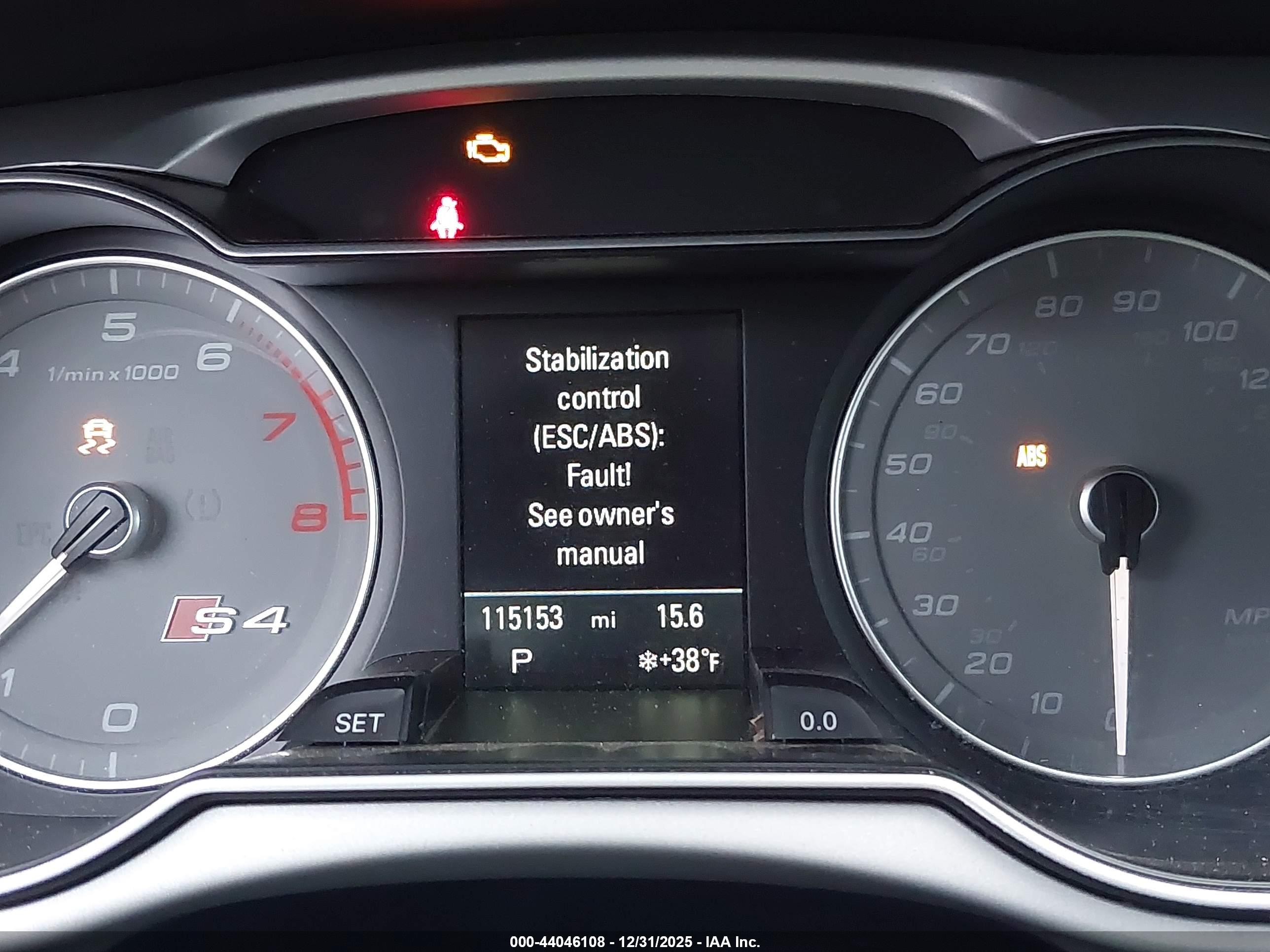 AUDI S4 image 7