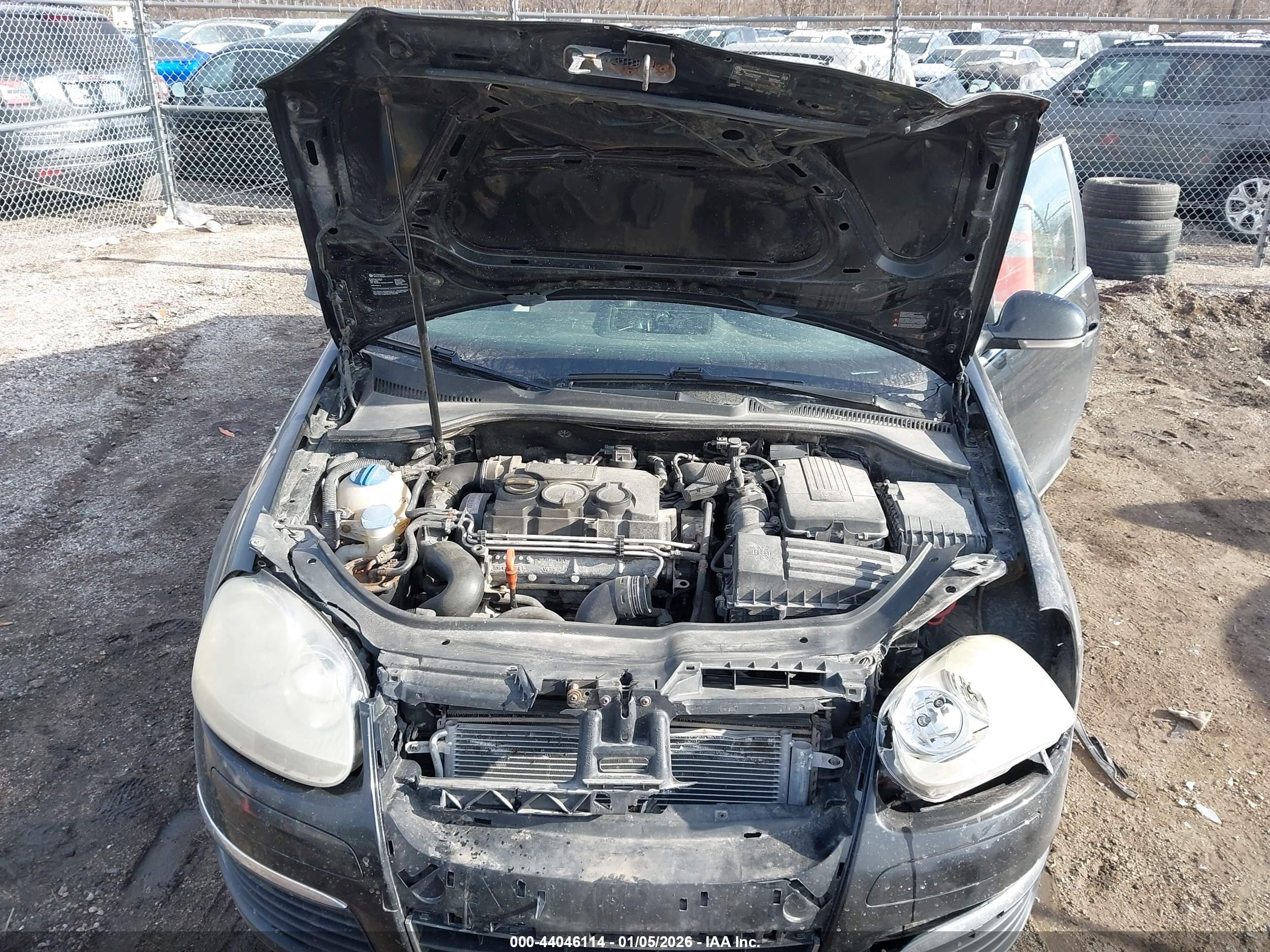 VOLKSWAGEN JETTA image 10
