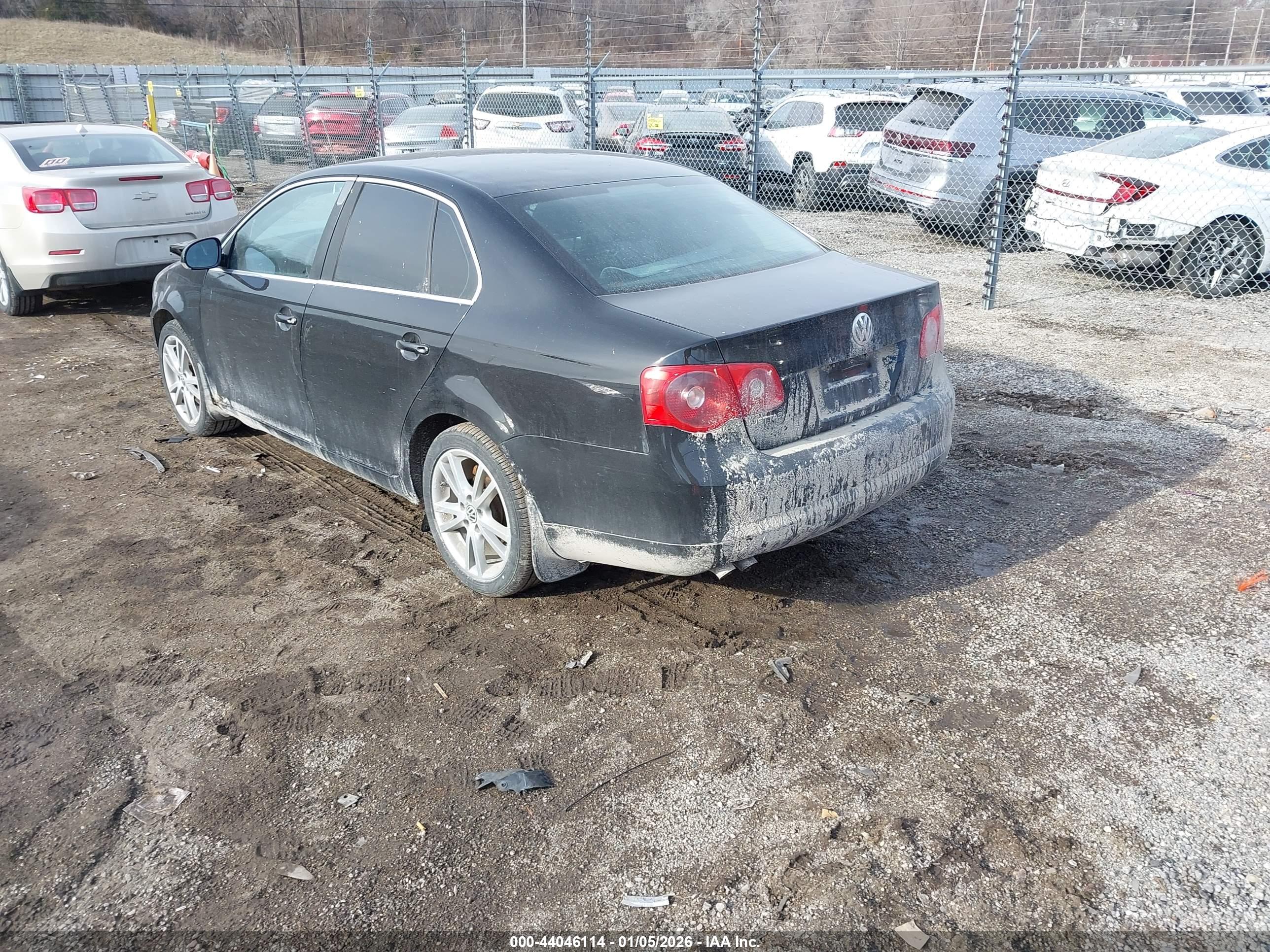 VOLKSWAGEN JETTA image 3