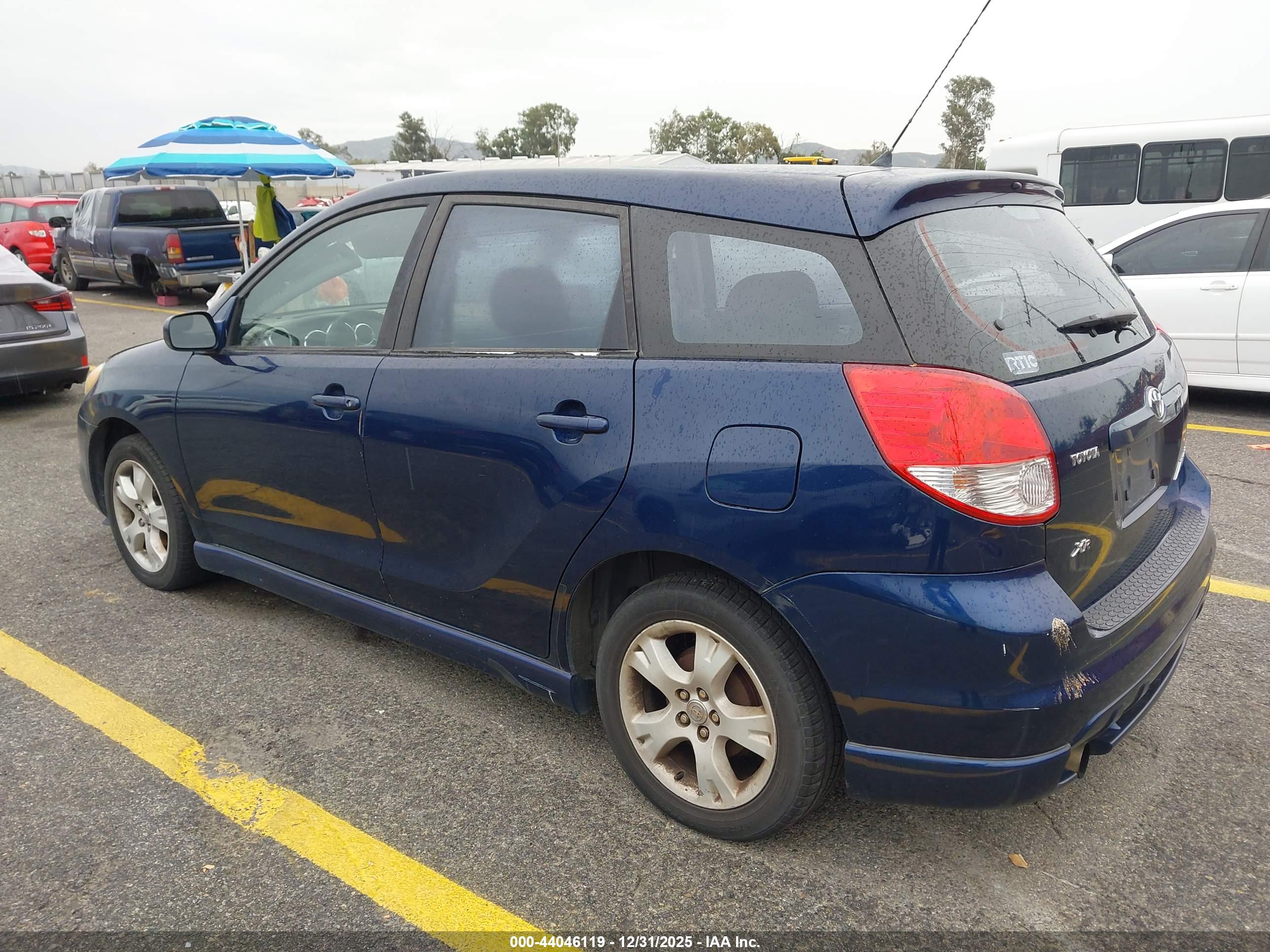 TOYOTA MATRIX image 3