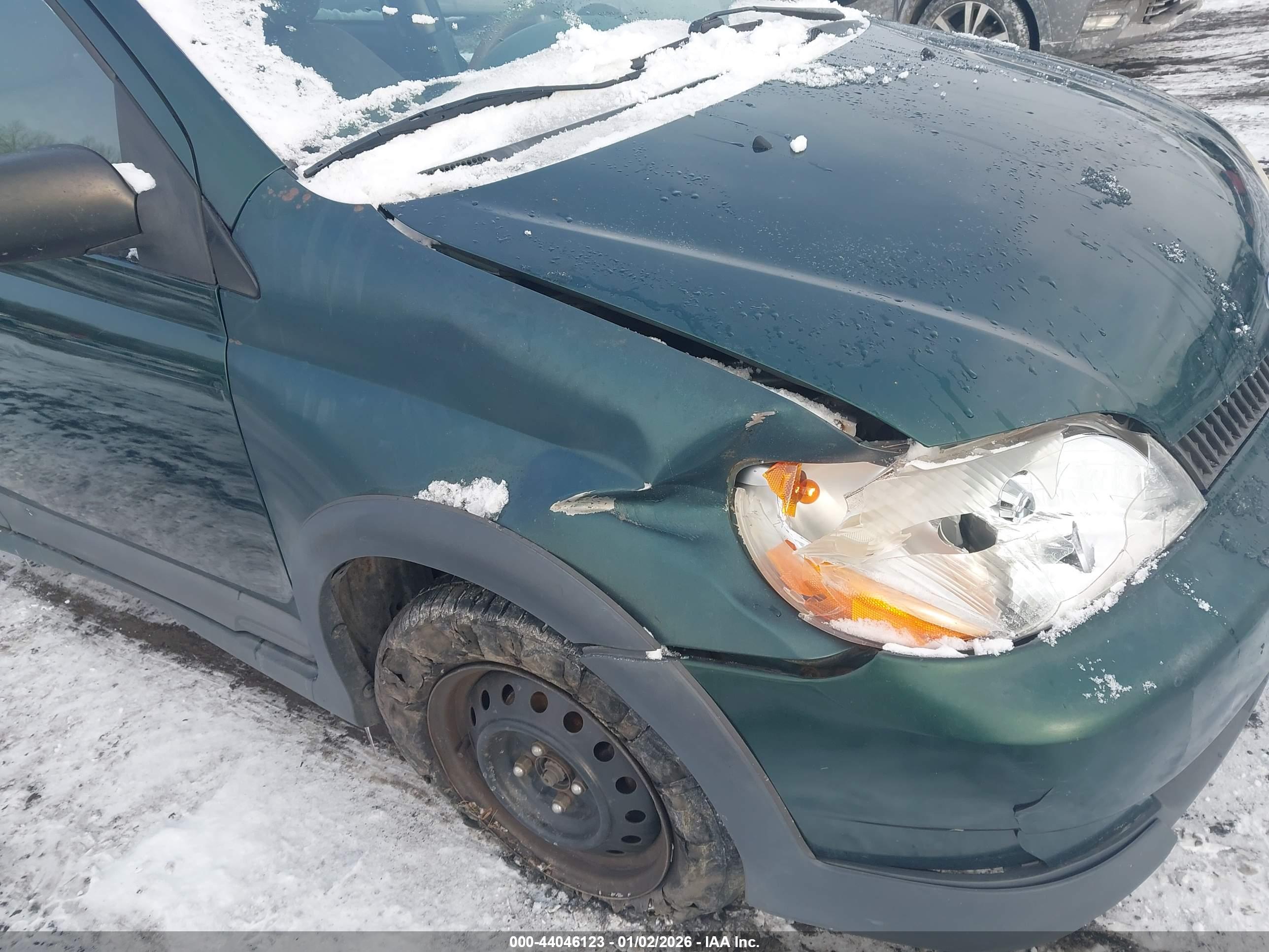 TOYOTA ECHO image 6