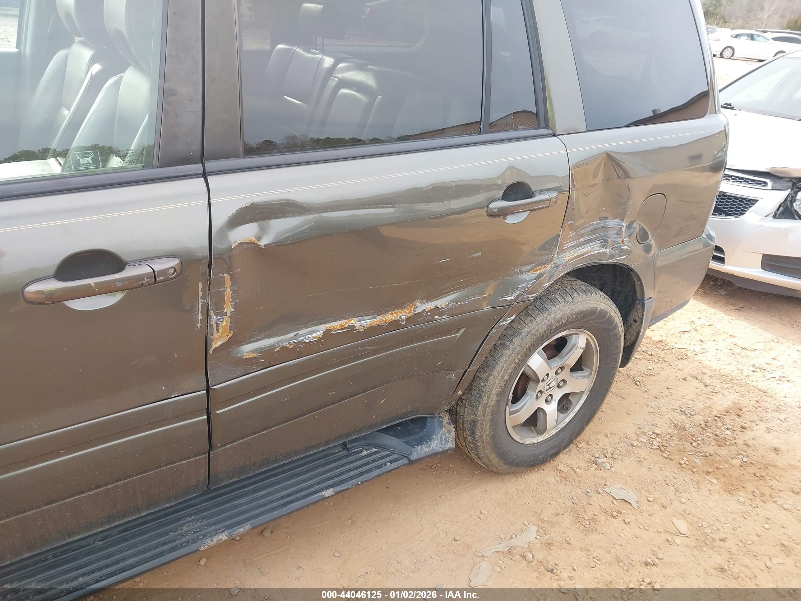 HONDA PILOT image 6
