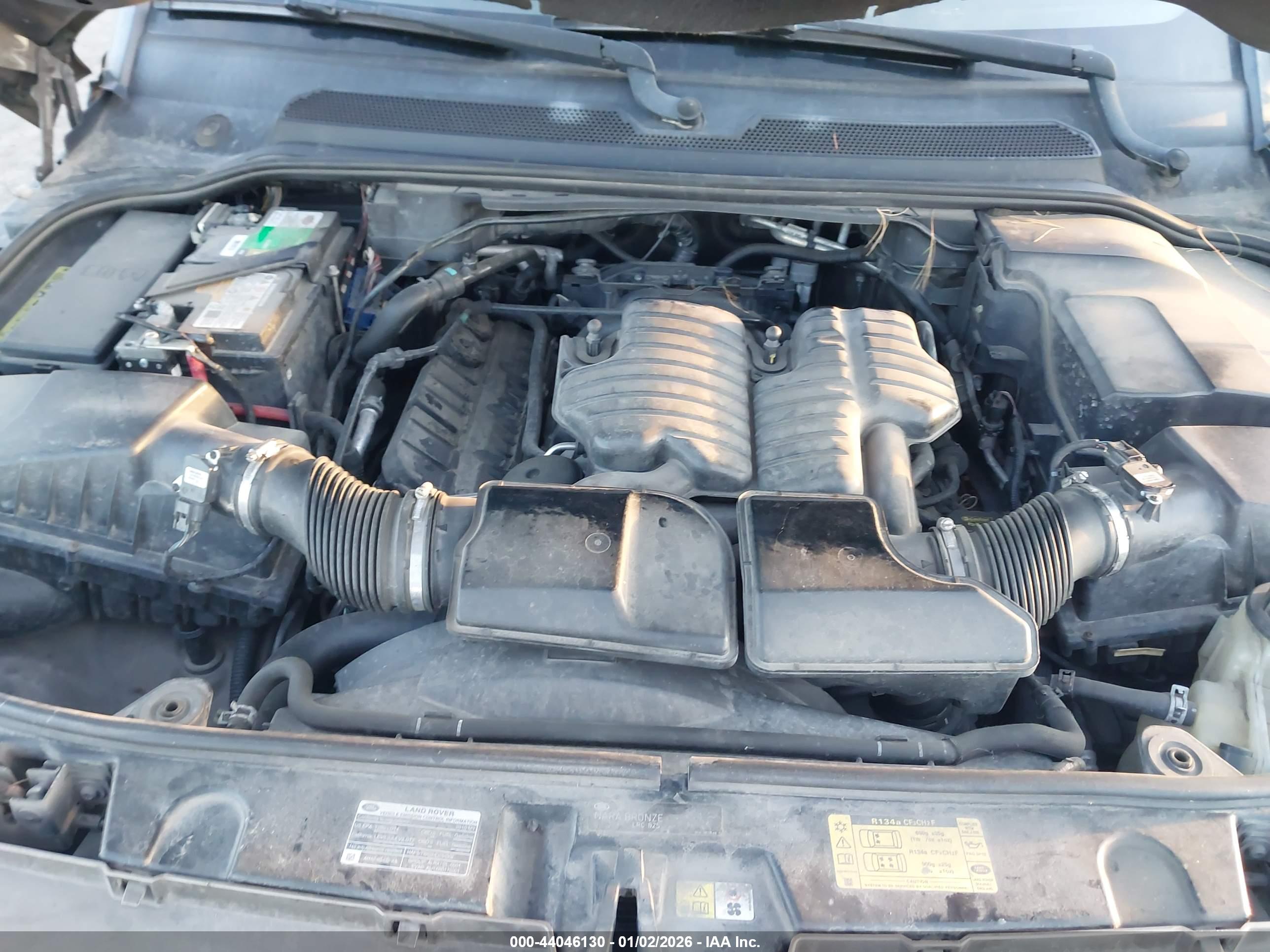 LAND ROVER image 10